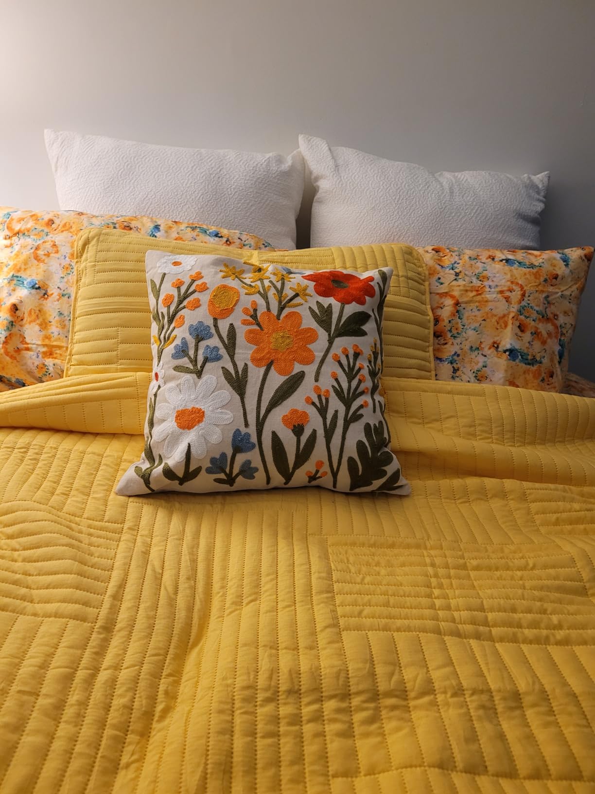 Embroidered Throw Pillow Cover 18x18 Inch - Spring Summer Boho Decorative Pillow Cover with Zipper for Living Room Couch Sofa Bed Aesthetic Design Flower Cluster Cushion Pillowcase customer photo 1