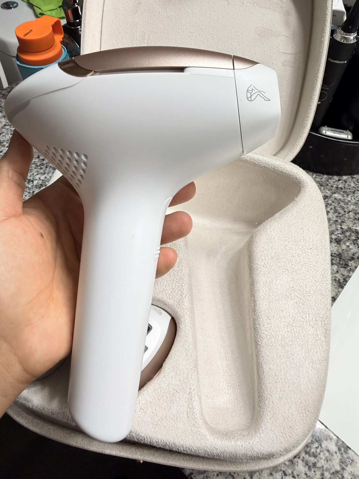 Philips Lumea 9000 Series IPL Hair Removal Device Permanent Laser Hair Reduction for Women & Men, Easy and Comfortable Use at Home, SenseIQ, 4 Attachments for Body, Face, Bikini & Underarms, BRI984/03 customer photo 2