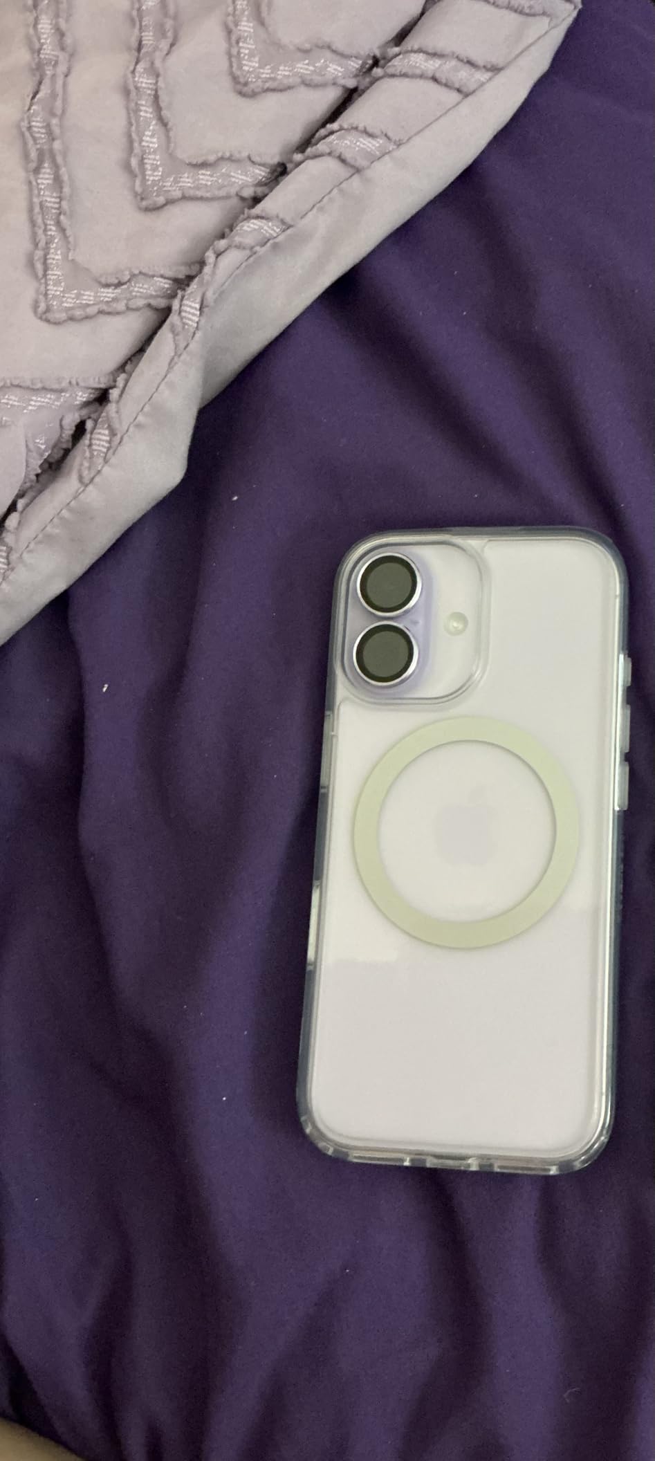 iPhone 17 Symmetry Series Clear Case - Clear - Ultra-Thin, Sleek iPhone Case, MagSafe with Camera Control customer photo 2