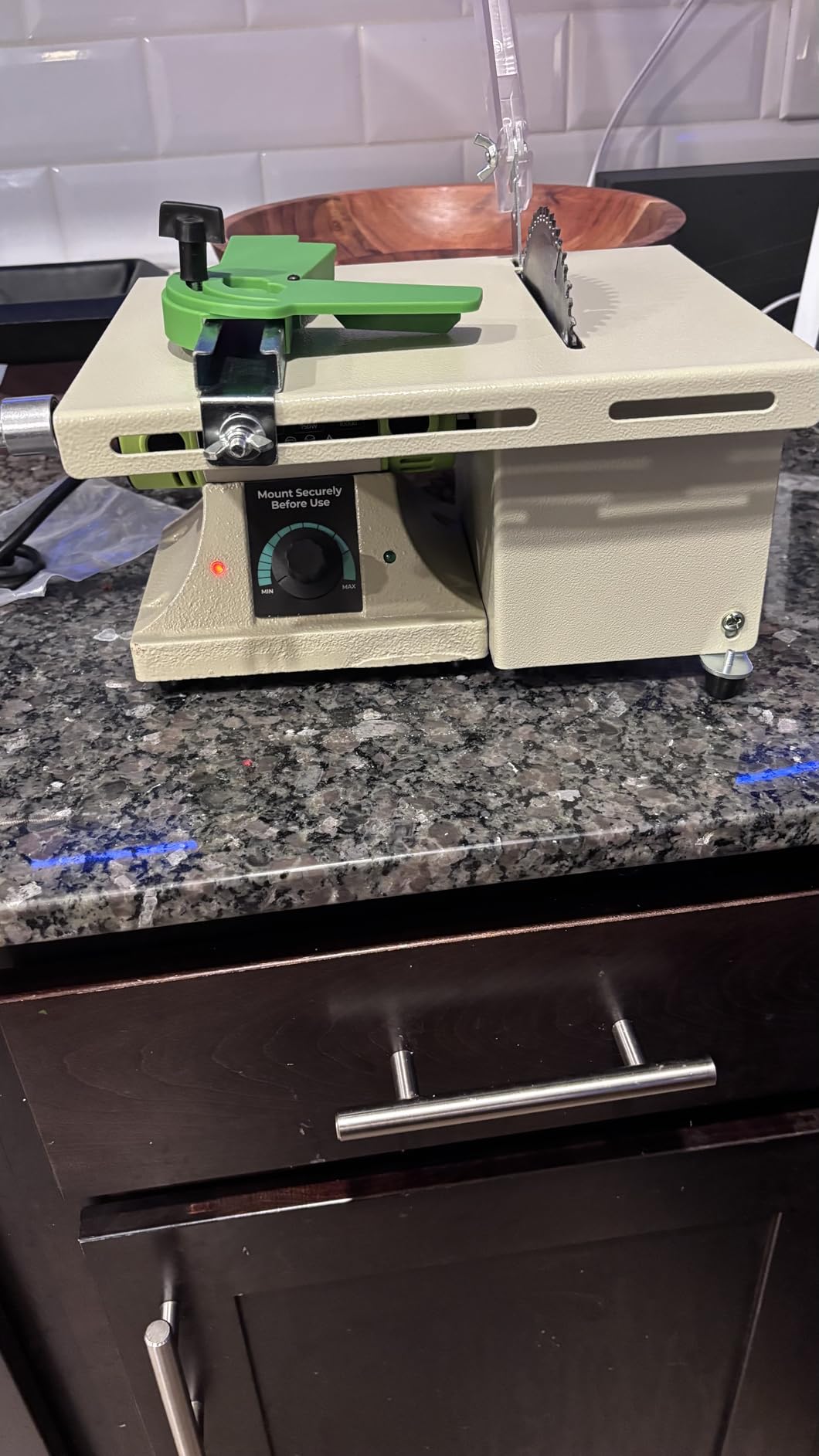 Entry-Level Jewelry Rock Saw for Cutting Rocks, 110V 750W Lapidary Saw Rock Cutter Mini Table Saw for Crafts Lapidary Equipment for DIY Gemstone Cutting Grinding Woodworking Carving customer photo 2