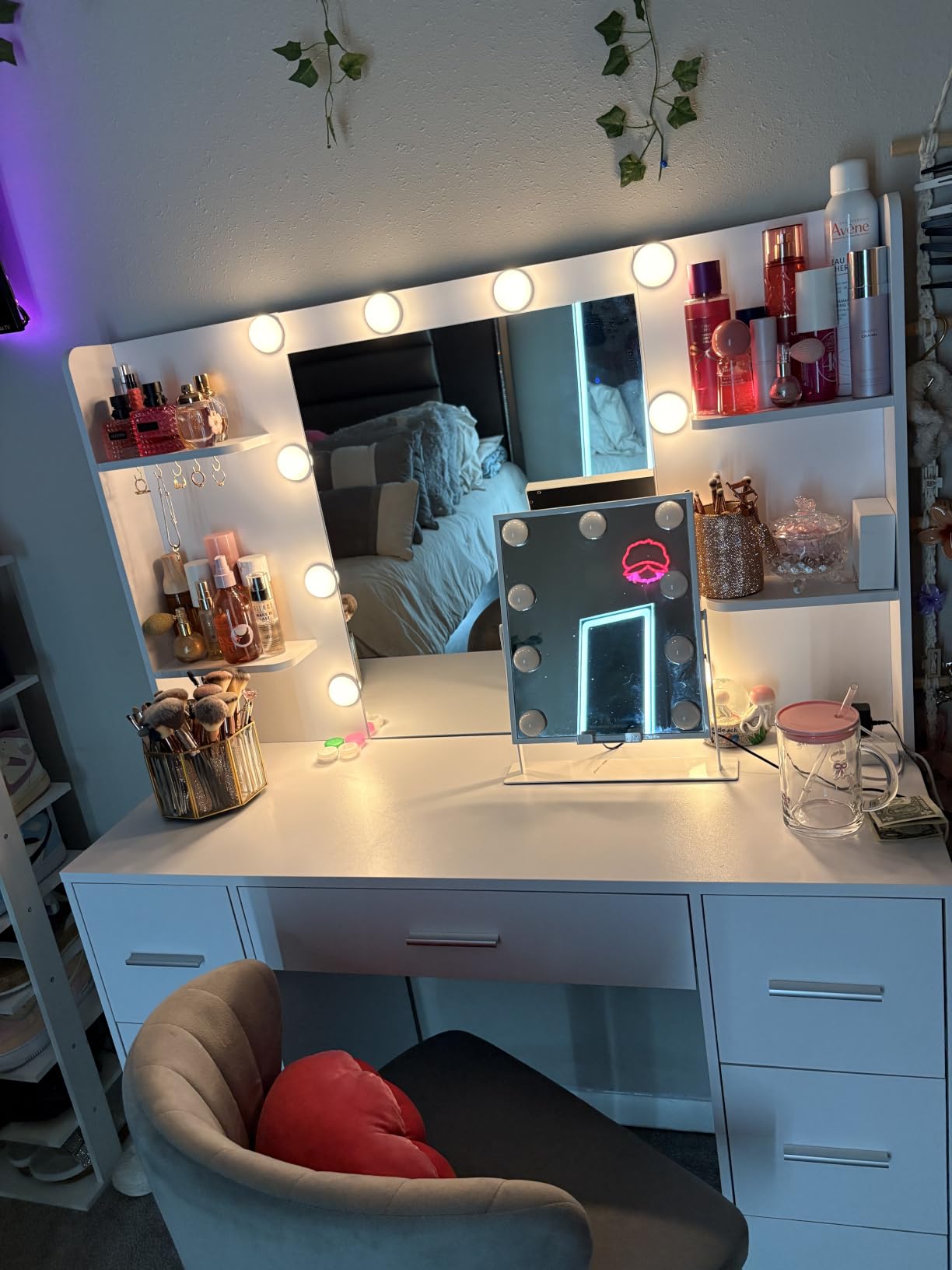 Quimoo Large Vanity Desk with Mirror and Lights, Makeup Vanity with 11 Drawers & 6 Open Shelves, 3 Color Modes & Adjustable Brightness, White Vanity for Girls customer photo 1