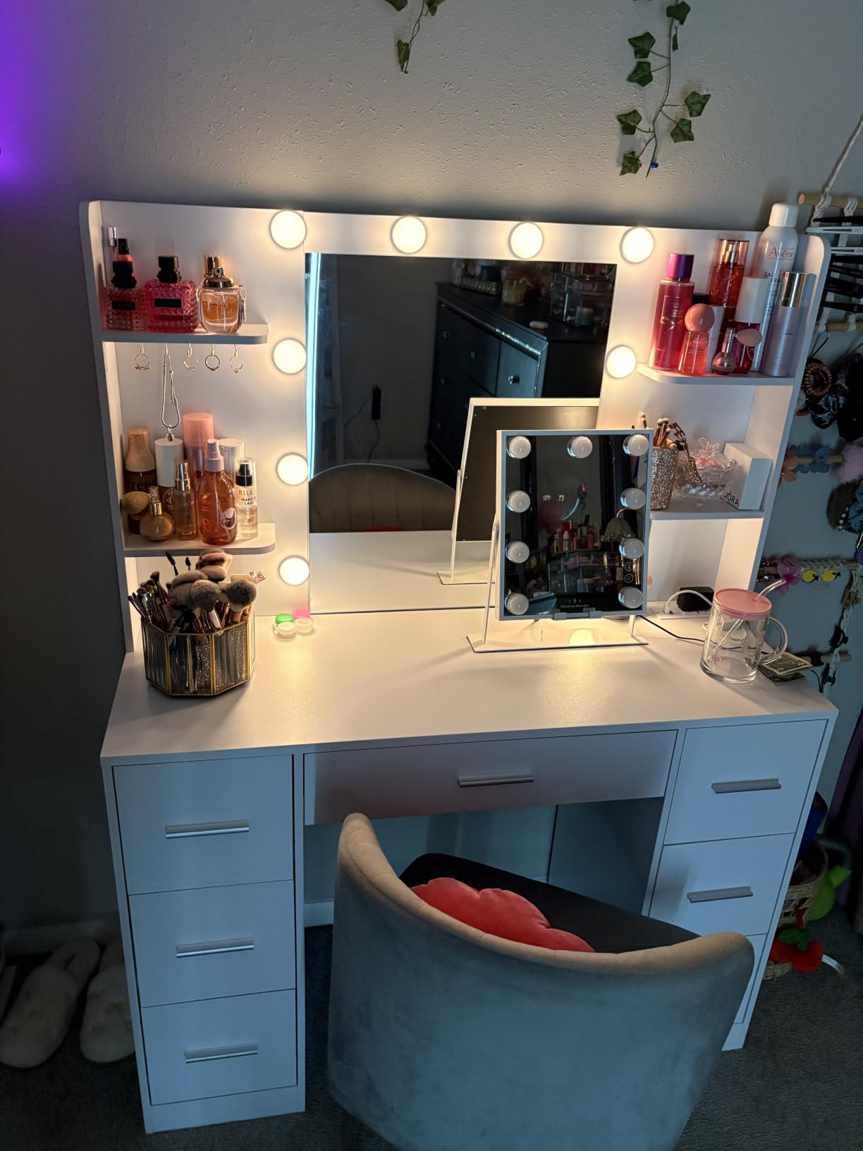 Quimoo Large Vanity Desk with Mirror and Lights, Makeup Vanity with 11 Drawers & 6 Open Shelves, 3 Color Modes & Adjustable Brightness, White Vanity for Girls customer photo 2