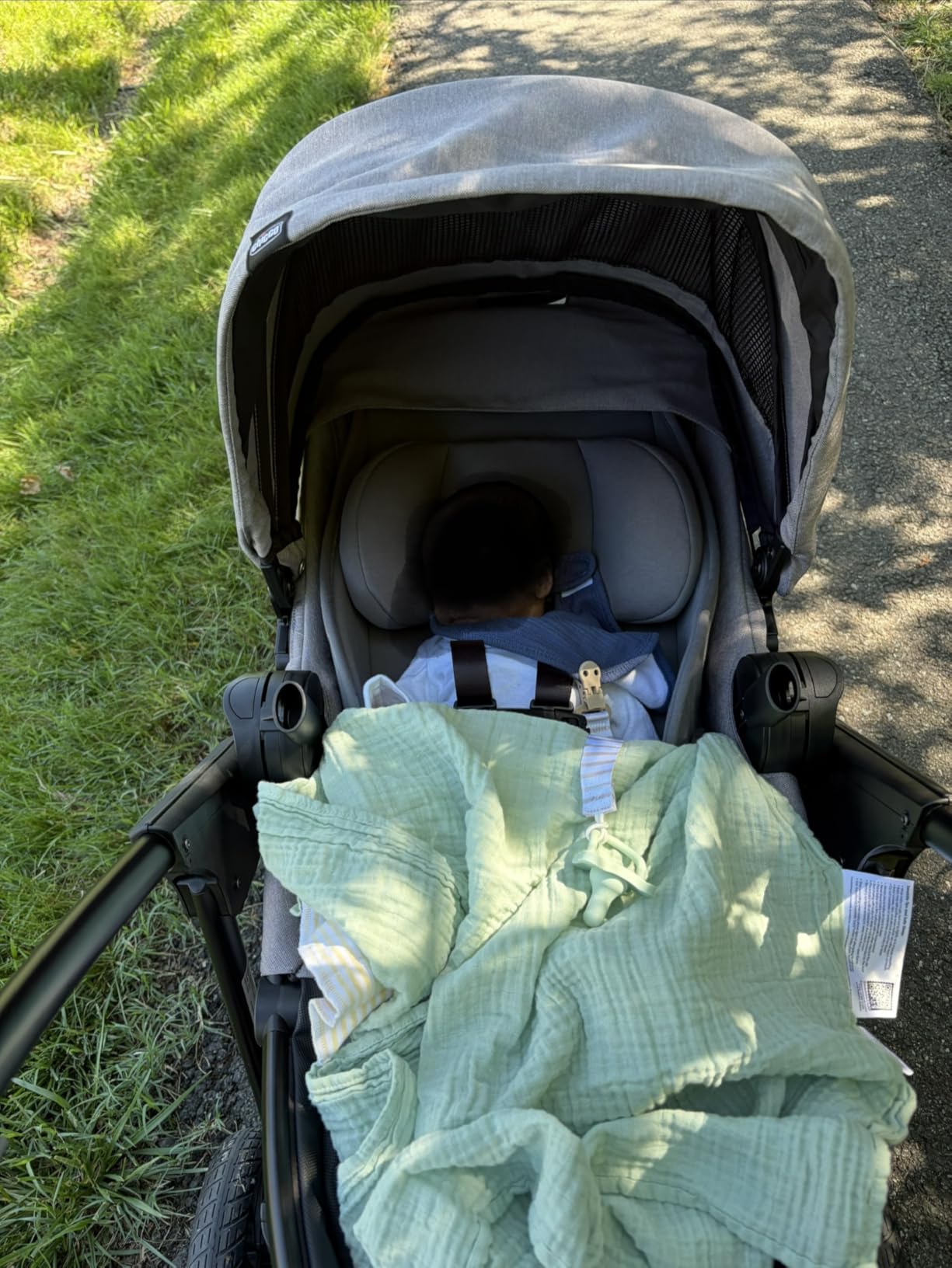 Chicco Corso LE ClearTex Modular Travel System, Corso LE Modular Stroller with KeyFit Max ClearTeX Infant Car Seat and Base, Canyon/Grey customer photo 2