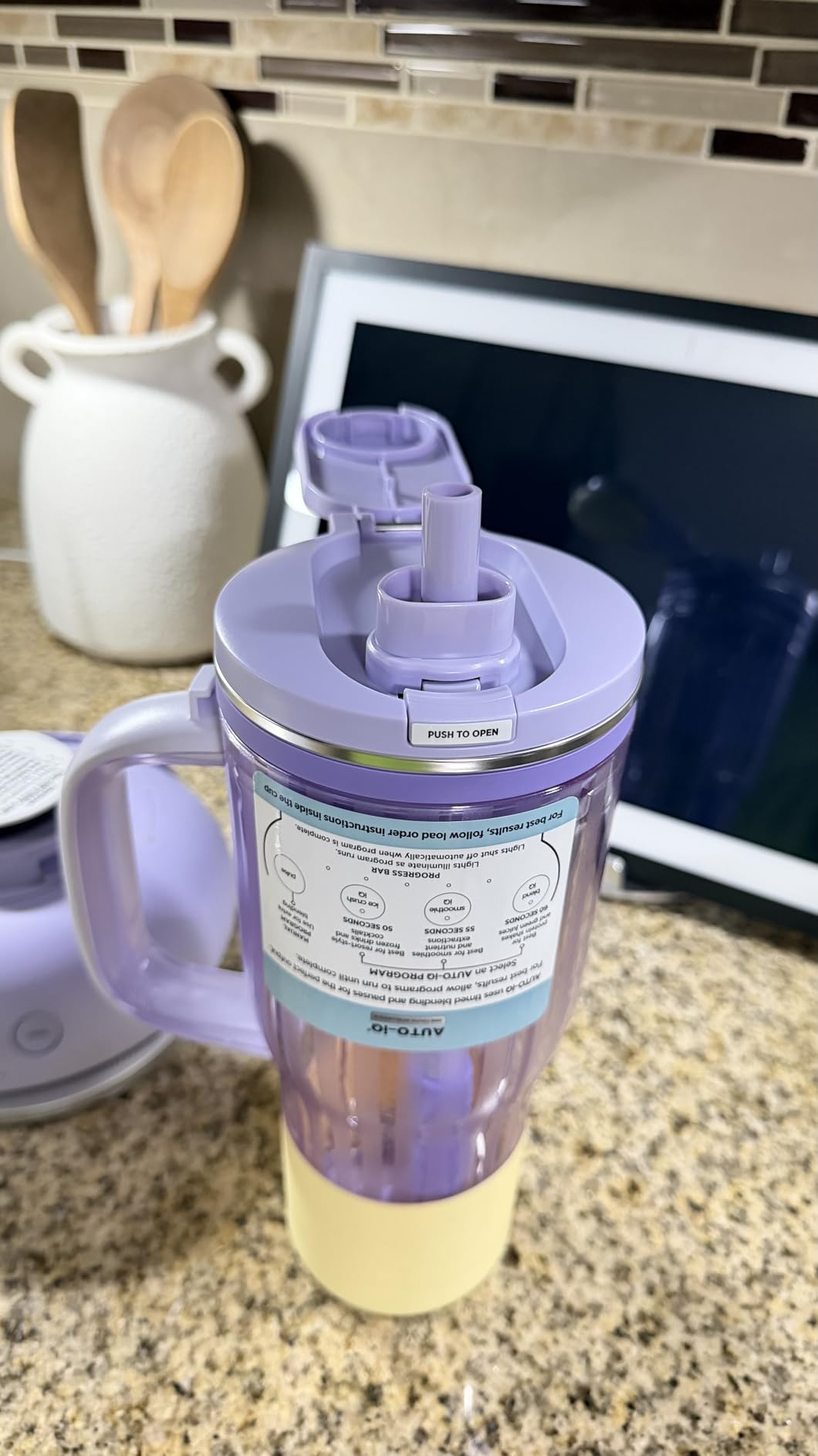 Ninja Blendboss Personal Blender | DB351PR | 26oz Travel Tumbler, Auto-iQ Technology customer photo 1