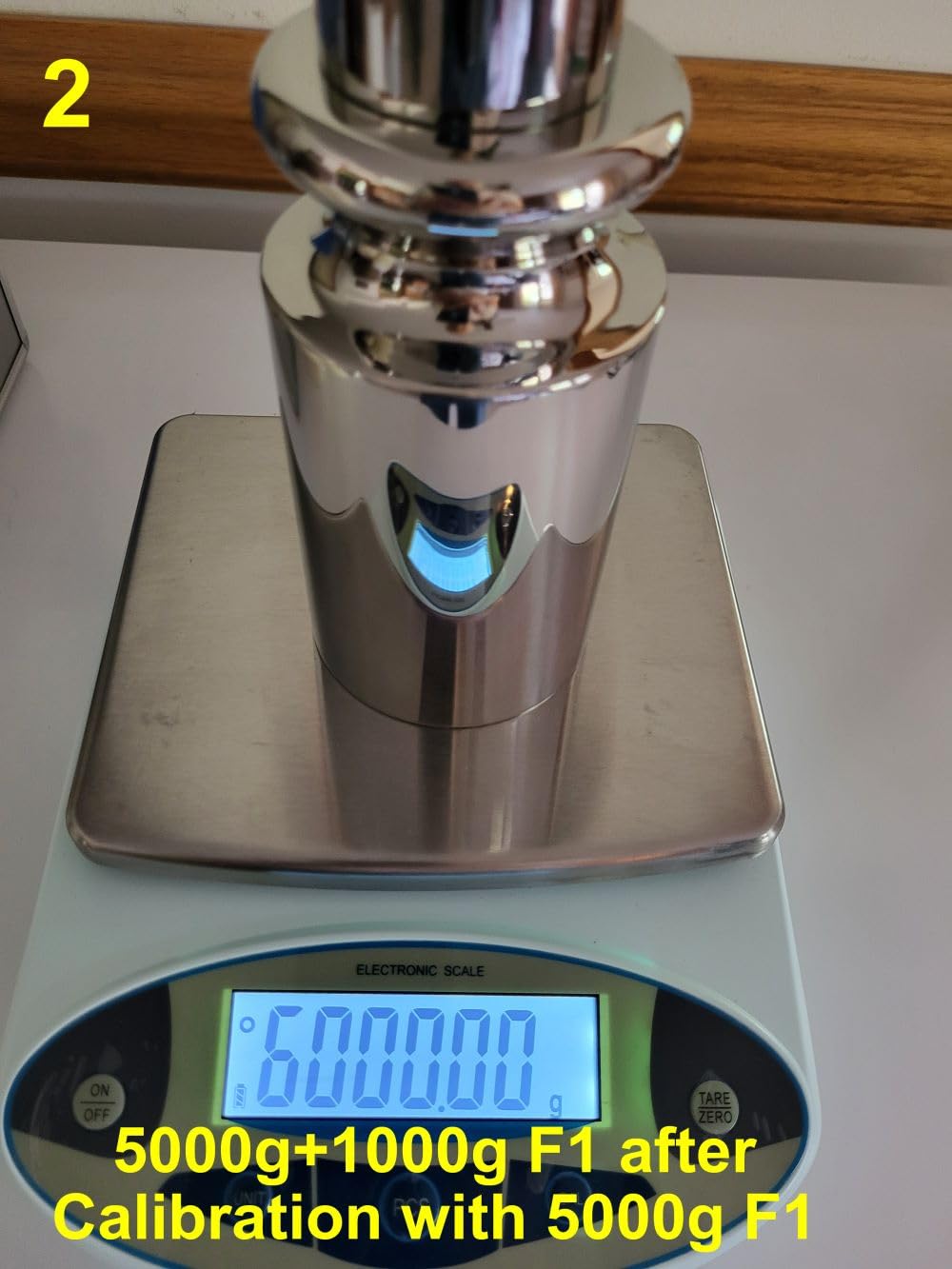 Lab Scale 500g*0.001g, High Precision Accurate Analytical Balance with Windshield, Lab Scale Electronic Scientific Scale Digital Precision Weighing Scale Jewelry Scales (with 200g Calibration Weight) customer photo 2