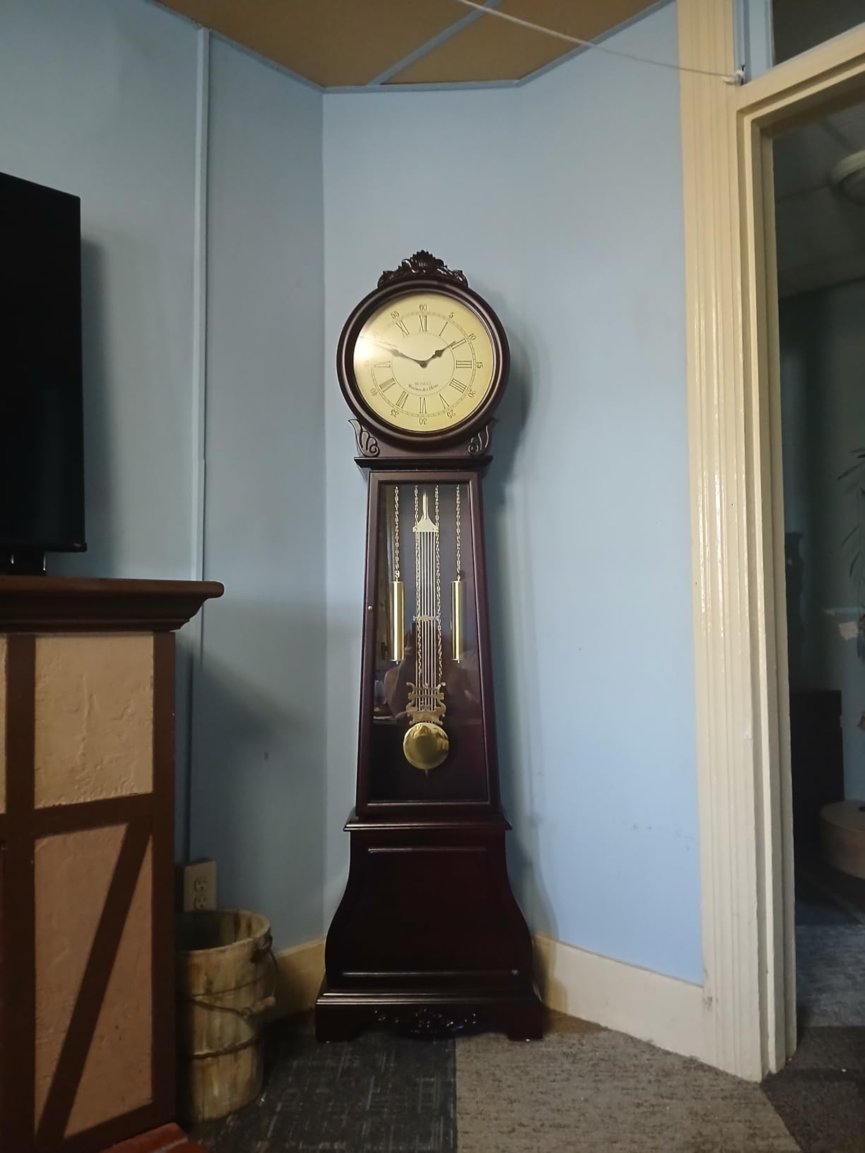 Traditional 72-Inch Floor Standing Grandfather Clock in Cherry Finish customer photo 1