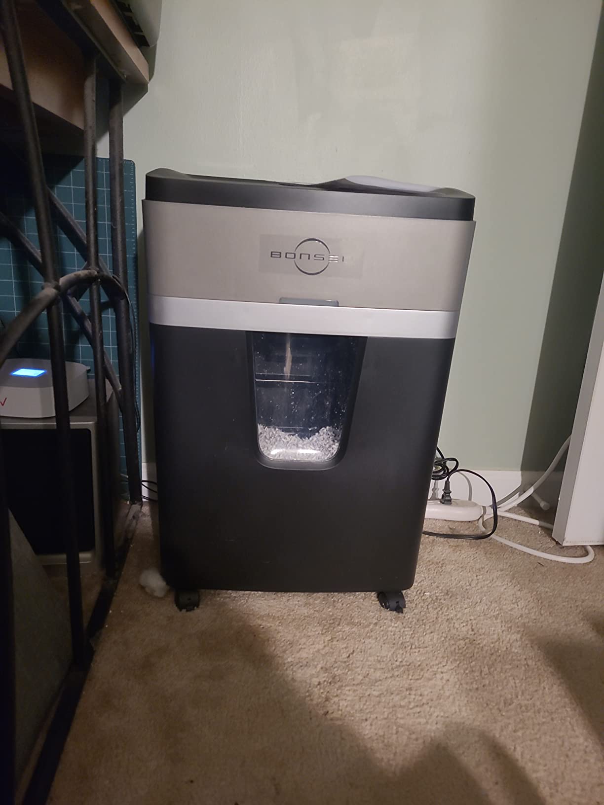 BONSEN 150-Sheet Autofeed Paper Shredder Heavy Duty, 60 Mins Micro-Cut Shredder for Office, 6 Gal Large Capacity Bin P-4 High Security Commercial Document Shredders for Home Office S3114 customer photo 1