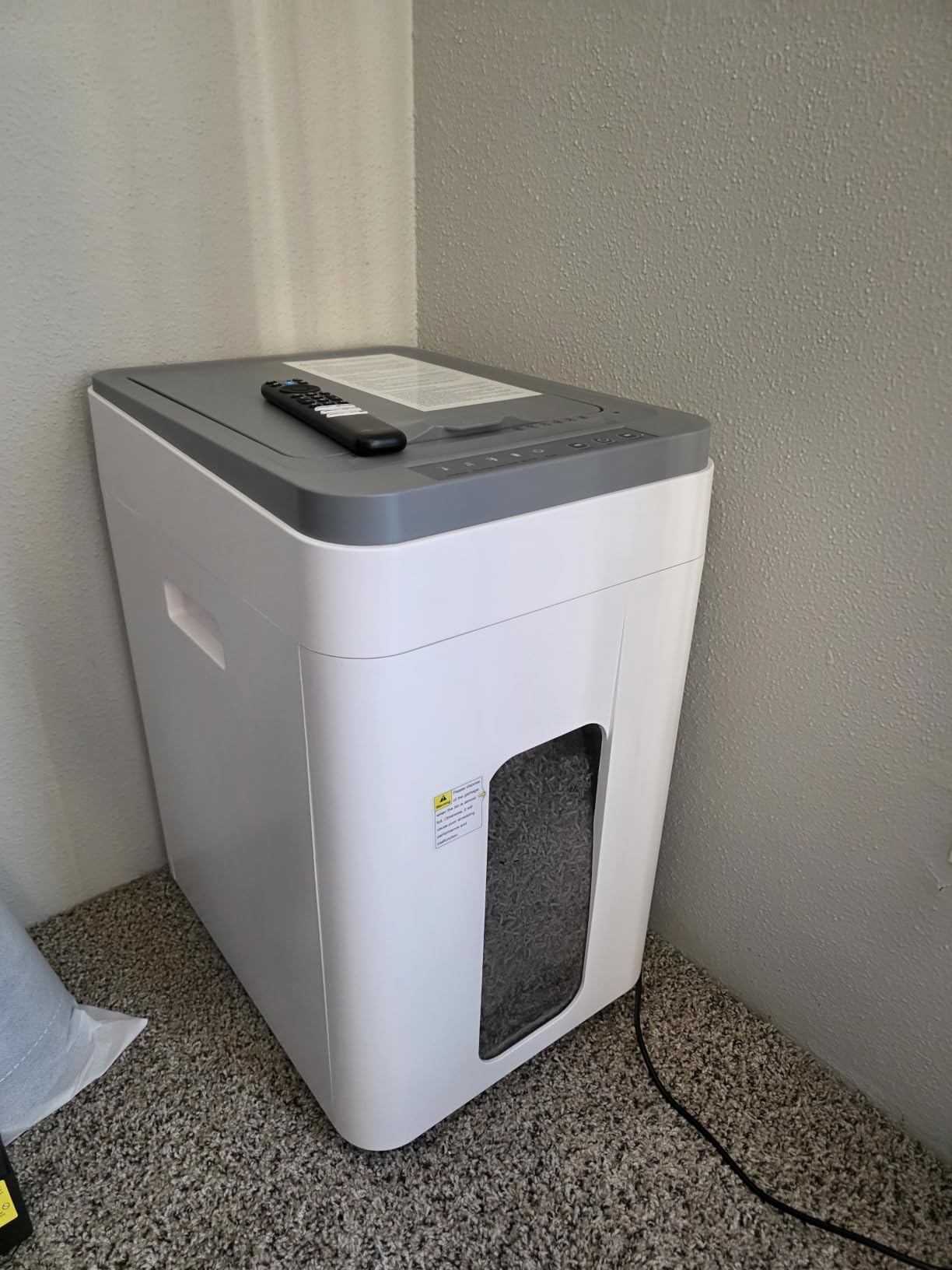 Heavy Duty Paper Shredder: 400-Sheet Auto Feed P5 Micro-Cut Document Credit Card Shredding with Jam-Proof Design for Home Office Business School customer photo 1