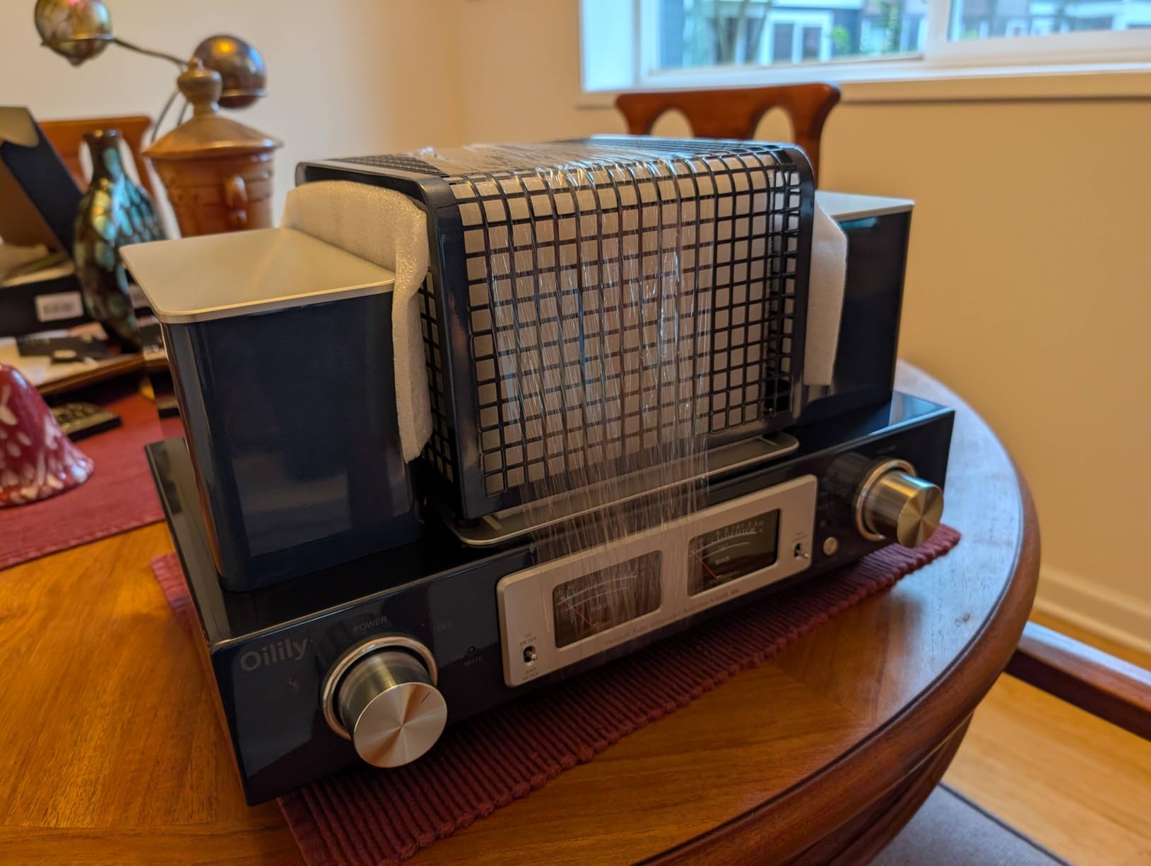 Oilily A300B MK Vacuum Tube Amplifier 300BX2 Single-Ended Class A Tube Integrated Amplifier Headphones Available (Black) customer photo 2