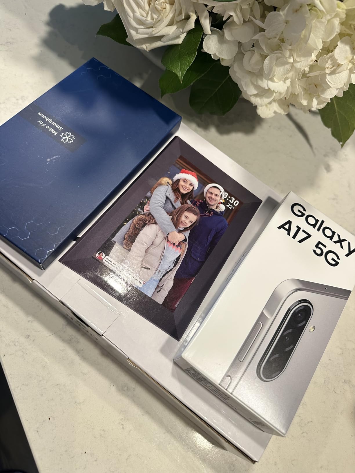 Galaxy A17 5G Smart Phone, 128GB, Large AMOLED, High-Res Camera, Durable Design, Super Fast Charging, Expandable Storage, Circle to Search, 2025, US 1 Yr Manufacturer Warranty, Gray customer photo 1