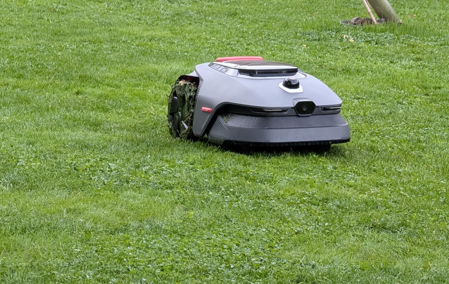 LiDAX Ultra 1000 Robot Lawn Mower Wire Free for 1/4 Acre, RTK-Free+360 Degree 3D LiDAR+AI Vision Auto Mapping, Zero-Edge Cutting, Cutting Height 1.2-3.9, 45% Slope, Up to 150 Managed Zones Dual Maps customer photo 2