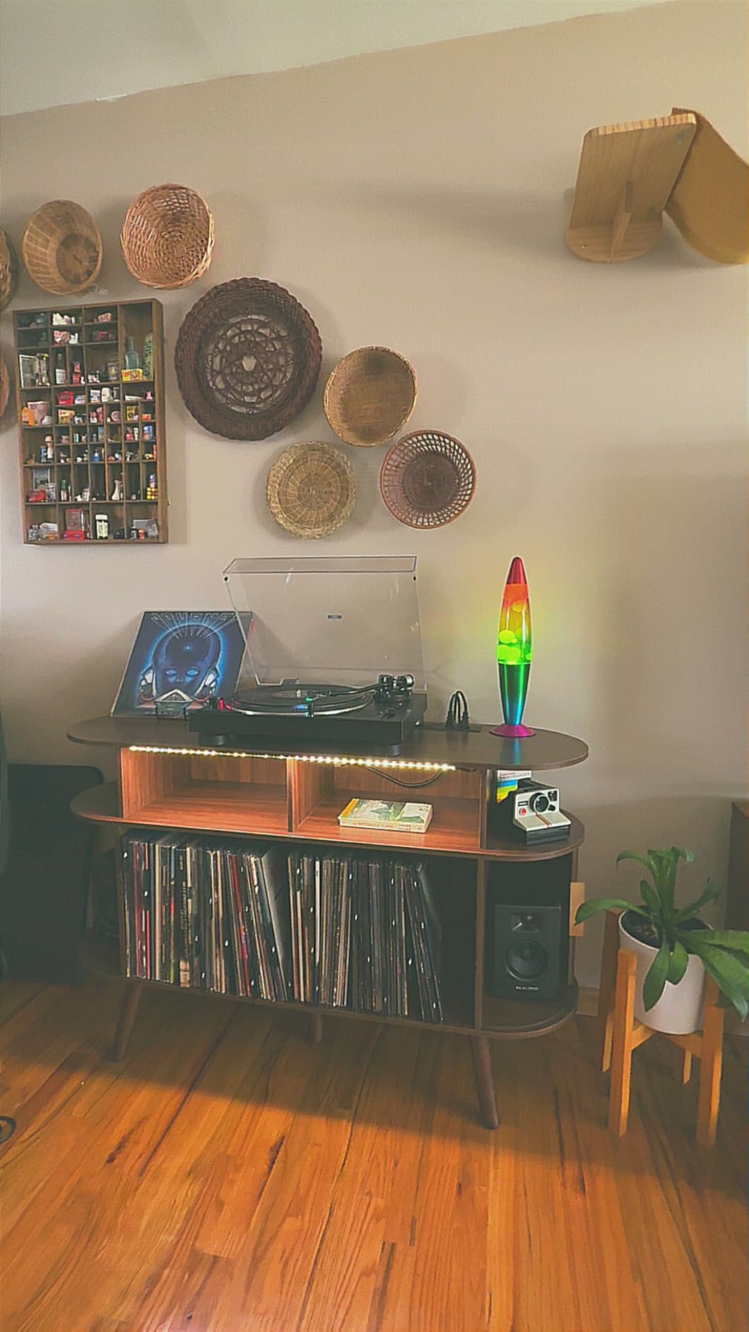 PRAISUN 47.2 Inch Large Record Player Stand with Power Outlets & 3-Color Lights, Vinyl Record Stand with 2 Fluted Cabinets, USB-C Port, Mid Century Modern Player Stand, Open Storage, Walnut customer photo 2