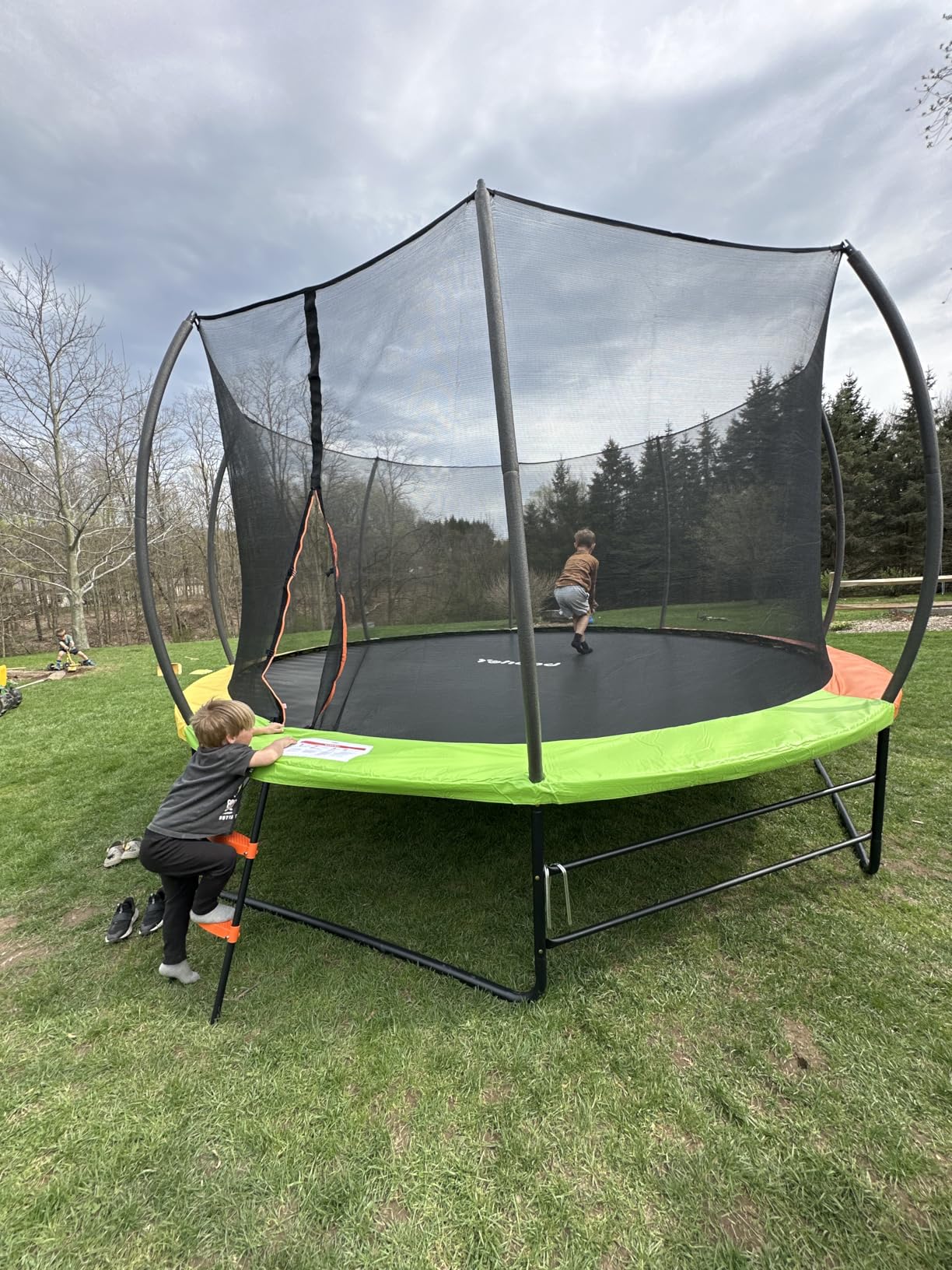 Yohood Trampoline Outdoor 12FT 14FT, Recreational Trampolines with Enclosure Net and Ladder, ASTM Approved for Kids and Adults, with Additional 8 Stabilizer Bars and Anti-Rust Coated Galvanized Frame customer photo 2