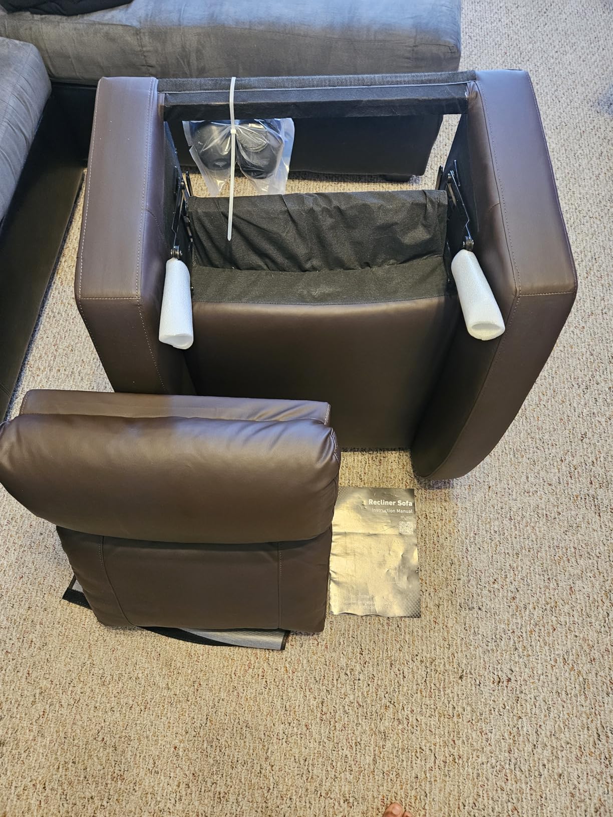 Sweetcrispy Massage Recliner Chair for Adults, Adjustable Home Theater Seating with Lumbar Support for Living Room, Modern Fabric Reclining for Small Space, Beige customer photo 1