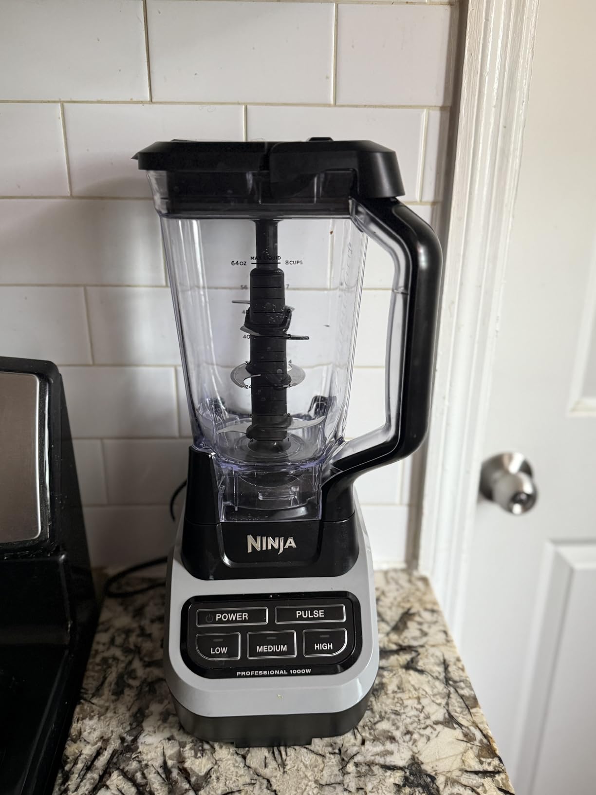 Ninja UltraCrush Professional Blender | BP201 (2026) | 1000W, XL 72-oz. Pitcher, 3 Manual Speeds customer photo 2