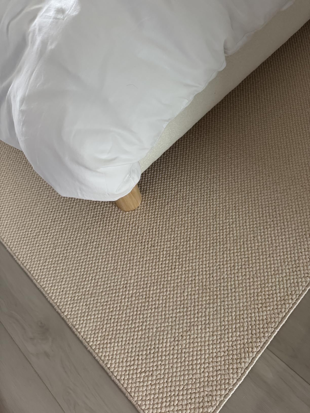 ANSSO Wool Rugs 8x10 for Living Room, 80% Merino Wool and 20% Cotton Soft Tufted Area Rug with Cotton Non-Slip Backing (Cream White) customer photo 1