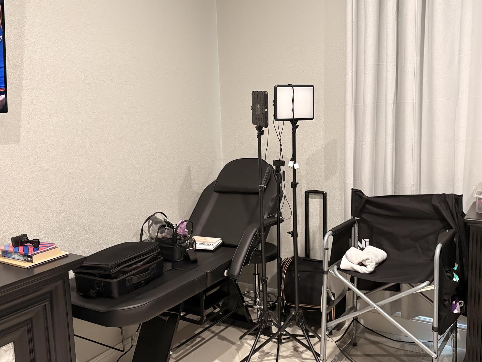 Facial Chair, Tattoo Chair for Client 73 Inch Beauty Spa Bed with Massage Equipment Stool Removable Headrest for Esthetician, Artist, Lash Bed Black customer photo 1