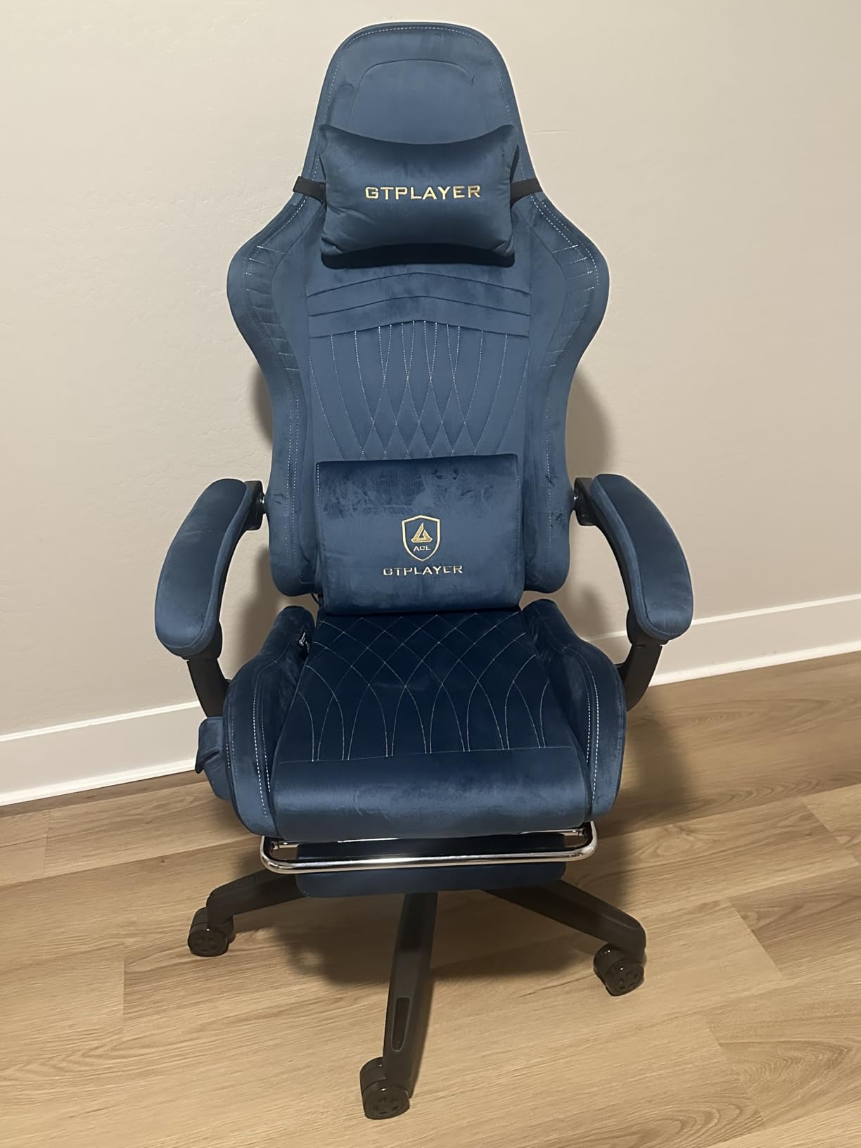 GTPLAYER Gaming Chair for Adults, Ergonomic Computer Game Chairs with Speakers, Footrest & Linkage Armrest, Reclining High Back Silla Gamer for Home Office, Ace Pro, Off-White customer photo 1