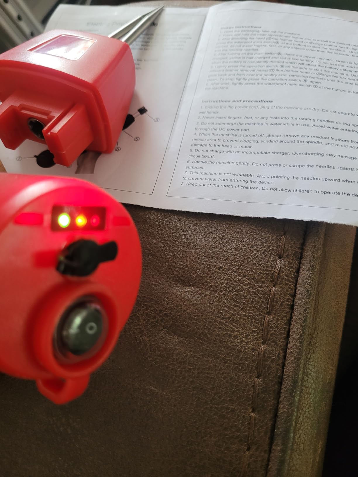Electric Poultry Plucker Chicken Plucker Defeather Machine Cordless Rechargeable Dual Head Quick Swap Splash Proof Automatic Plucking Equipment for Chicken Duck Turkey Goose Quail (Red) customer photo 2