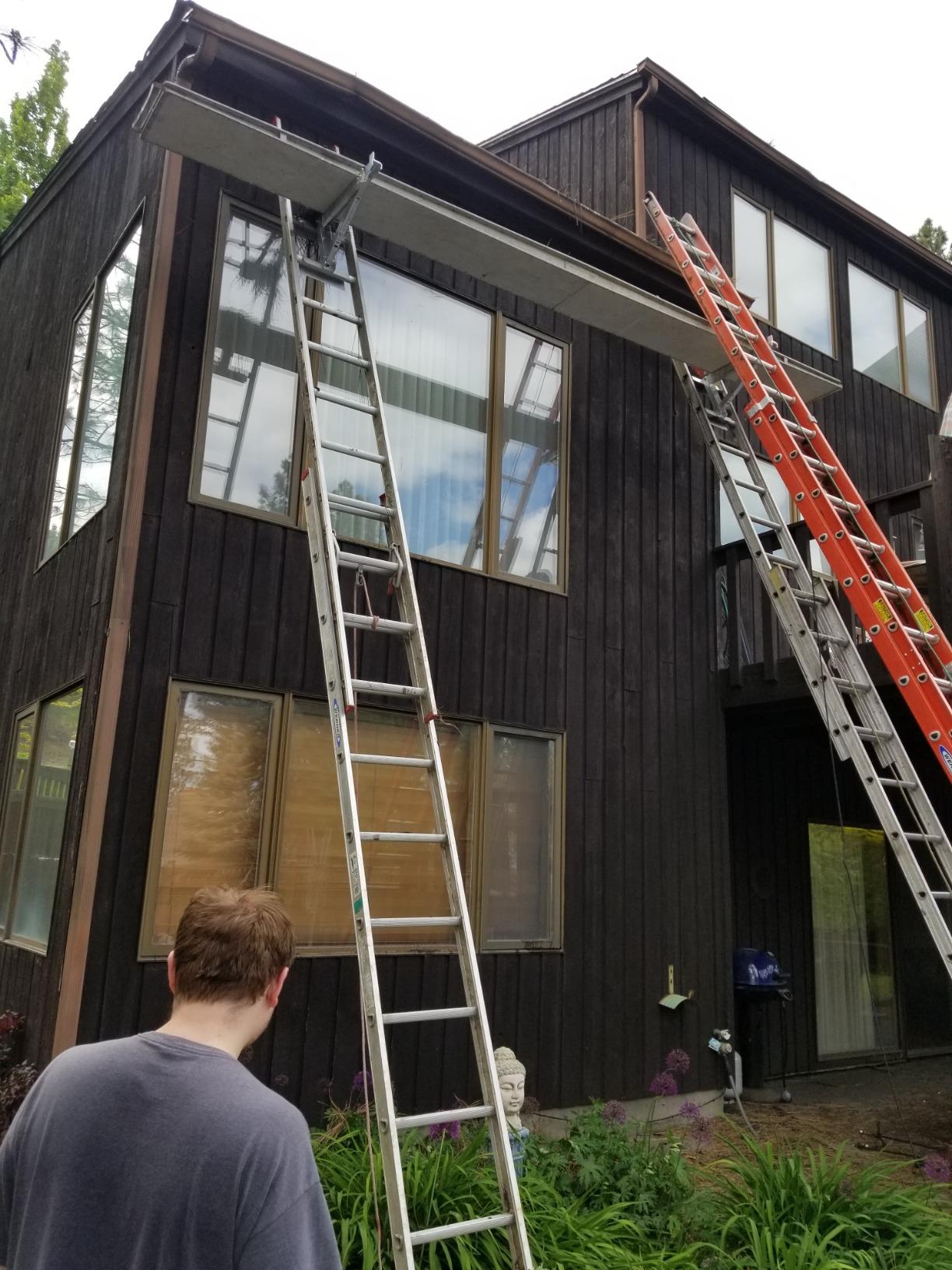 Werner Short Body Aluminum Ladder Jacks for Stages up to 14