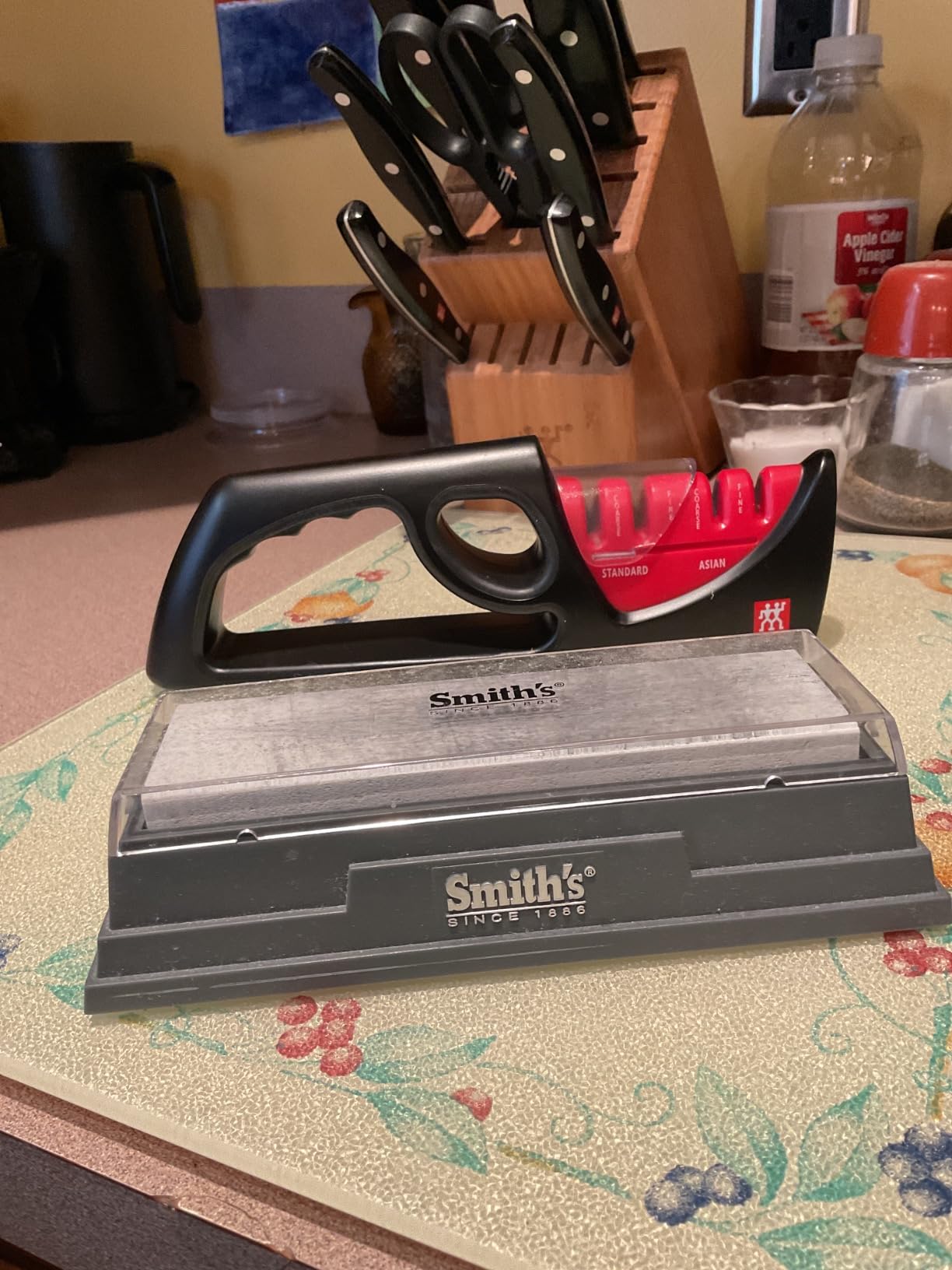 Zwilling Twin Signature 11-Pc Knife Set, Friodur Ice-Hardened Blades | Made in Company-Owned German Factory with Special Formula Steel. Dishwasher Safe, Comfortable Grip for Effortless Meal Prep. customer photo 2