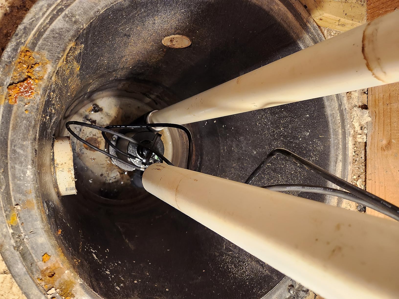Superior Pump 93501 1/2-Horsepower Cast Iron Sewage Pump with Tethered Float Switch customer photo 2