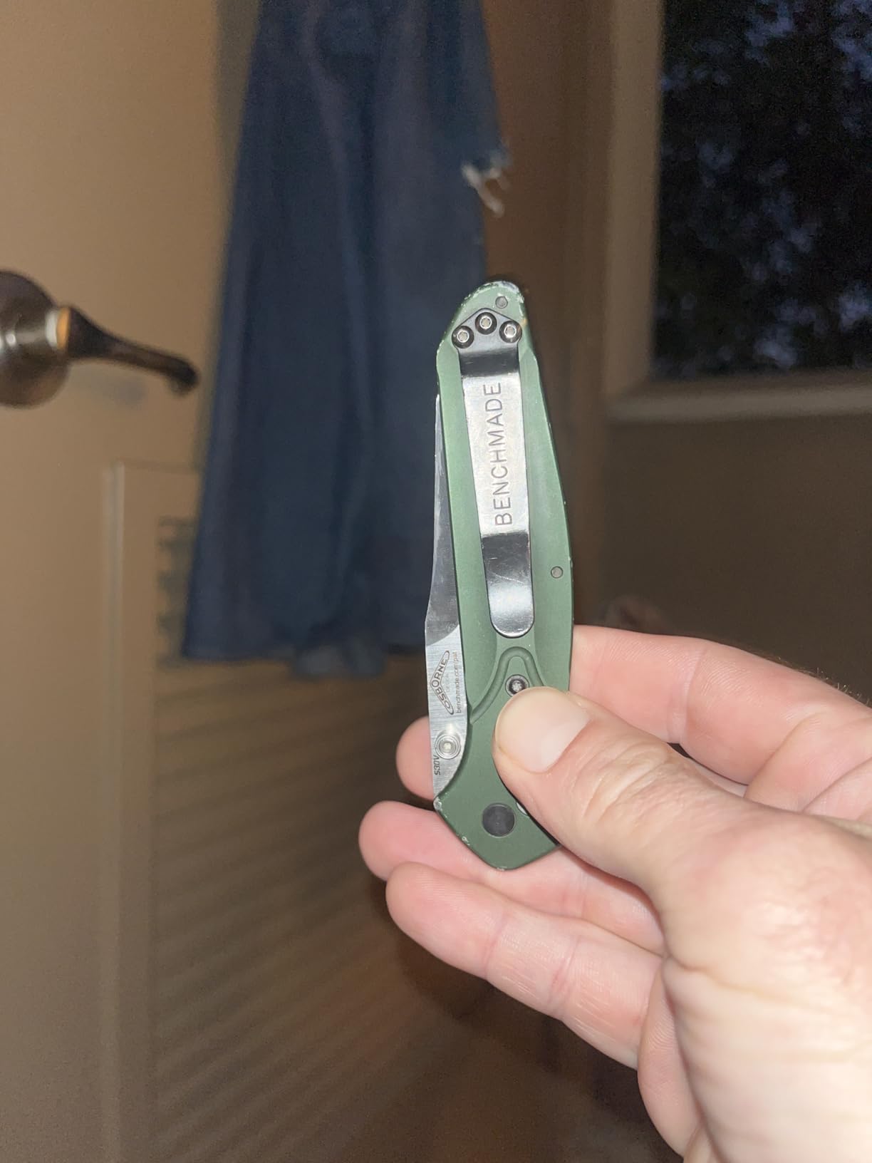 Benchmade Osborne EDC Knife, Green Aluminum Handle, S30V Steel Blade (940) customer photo 1