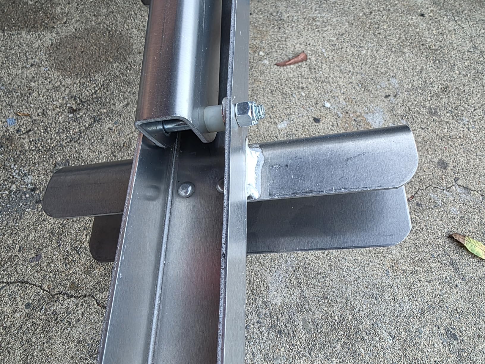 Guardian Fall Protection 2430 Aluminum 3 Rung Long Body Ladder Jack, Silver customer photo 1