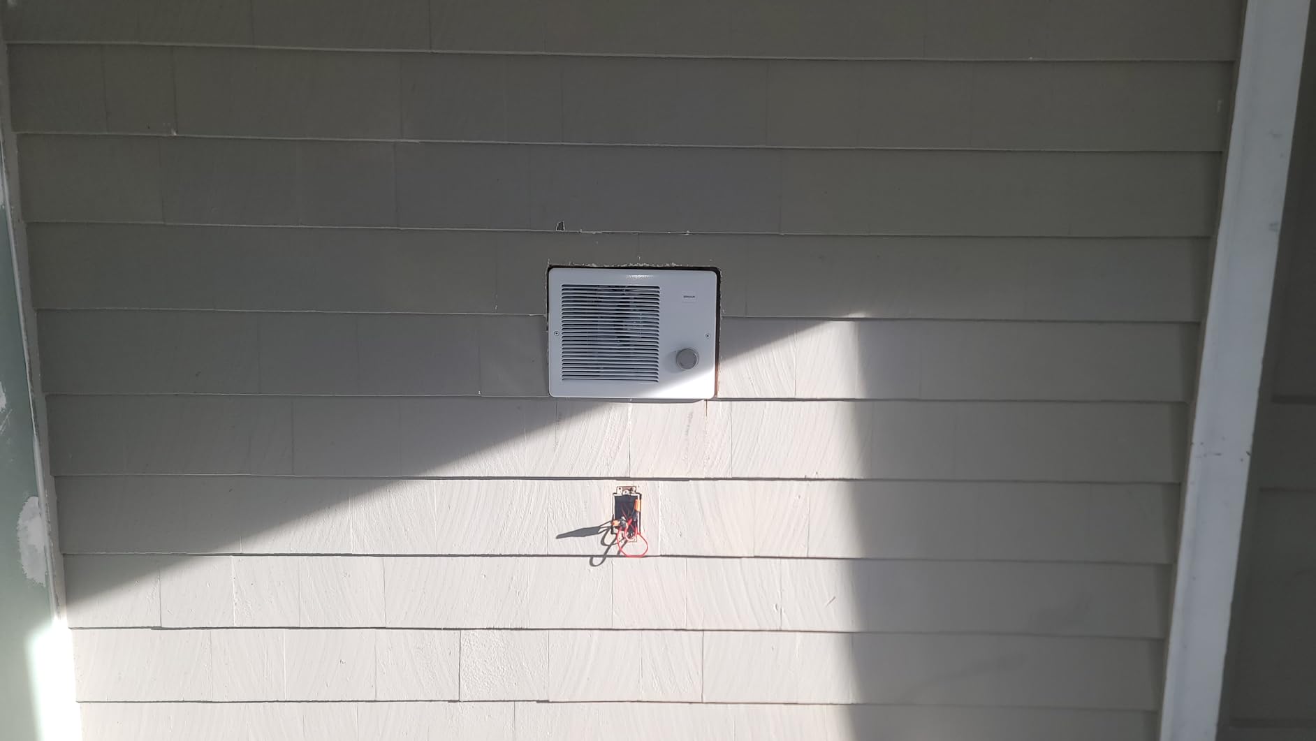 Broan-NuTone 170 Wall Heater, Painted Grille, 500/1000 Watt 120 VAC, White Enamel Steel customer photo 2