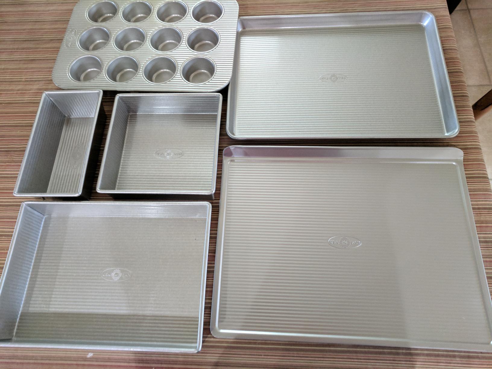 USA Pan 3-Piece Warp Resistant Non-Stick Aluminized Steel Bakeware Set customer photo 2