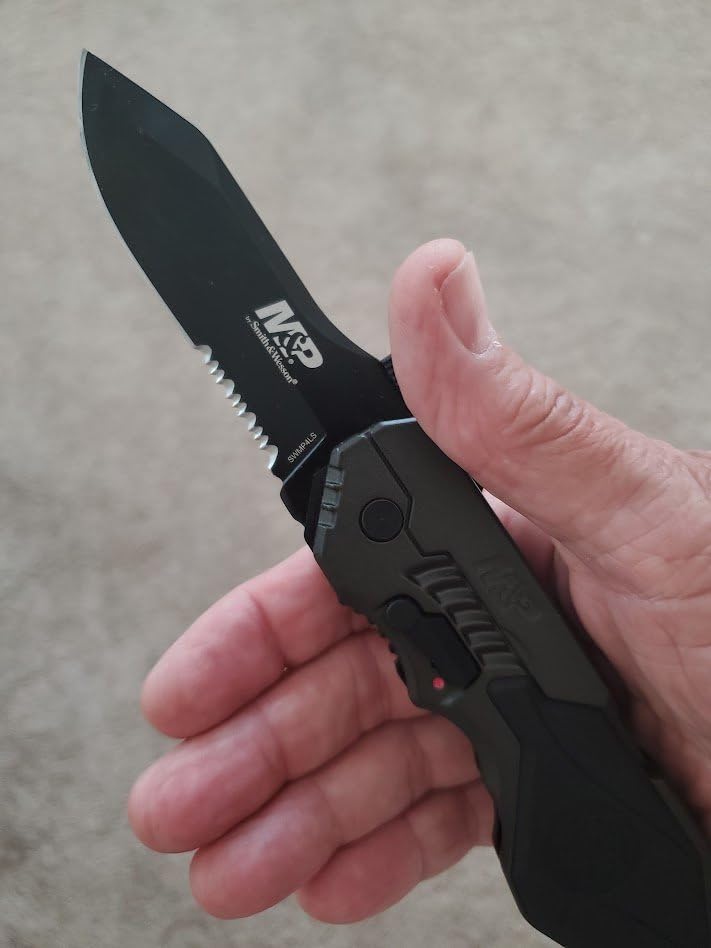 Smith & Wesson SWMP4LS Assisted Folding Knife 3.6in Serrated Clip Point customer photo 2
