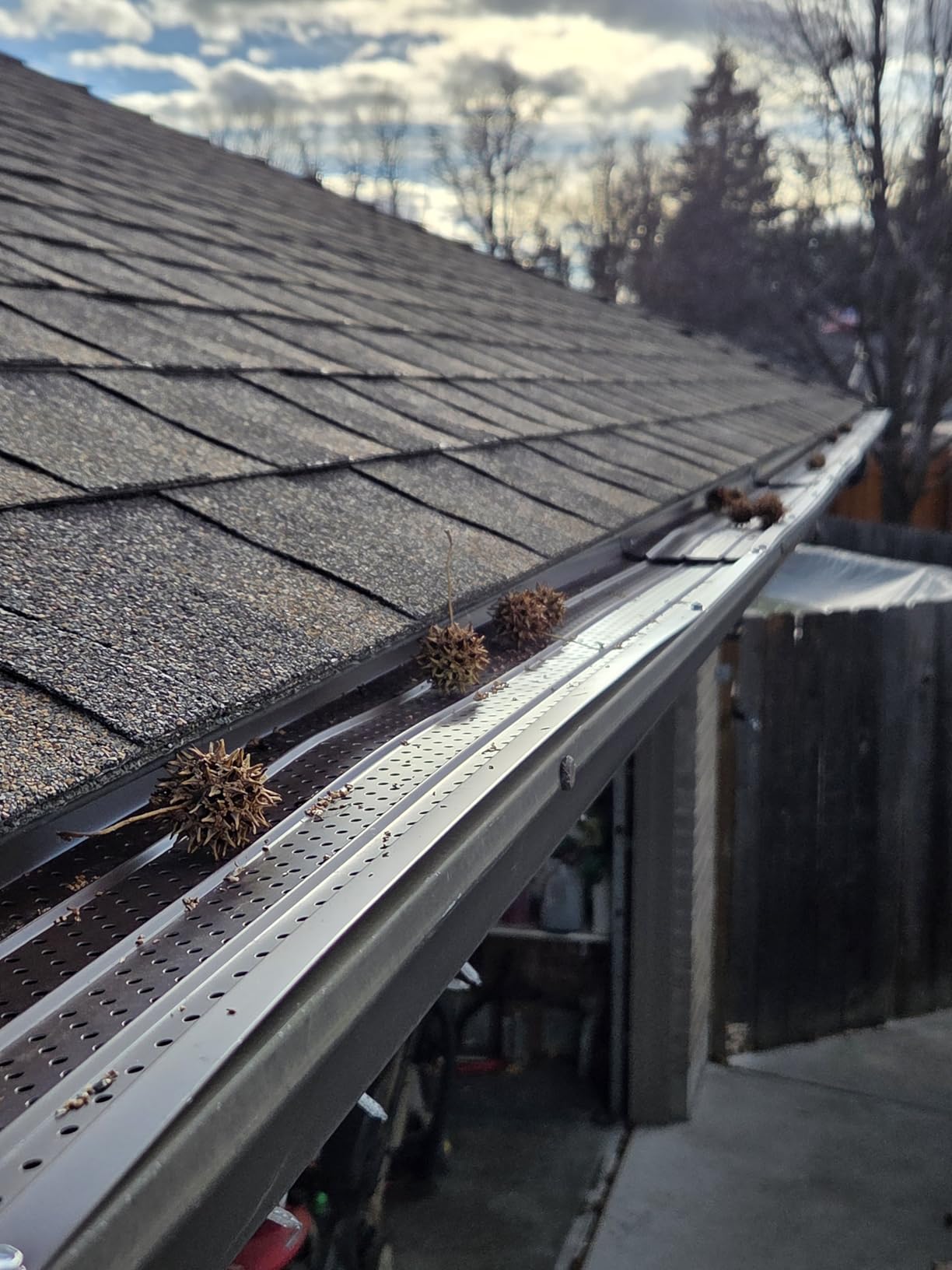 FlowGuard Gutter Guard, USA Made Professional DIY 5 Inch 50-Year Gutter Cover Leaf Protection System - White - Aluminum - 102 Feet - by FlexxPoint customer photo 2