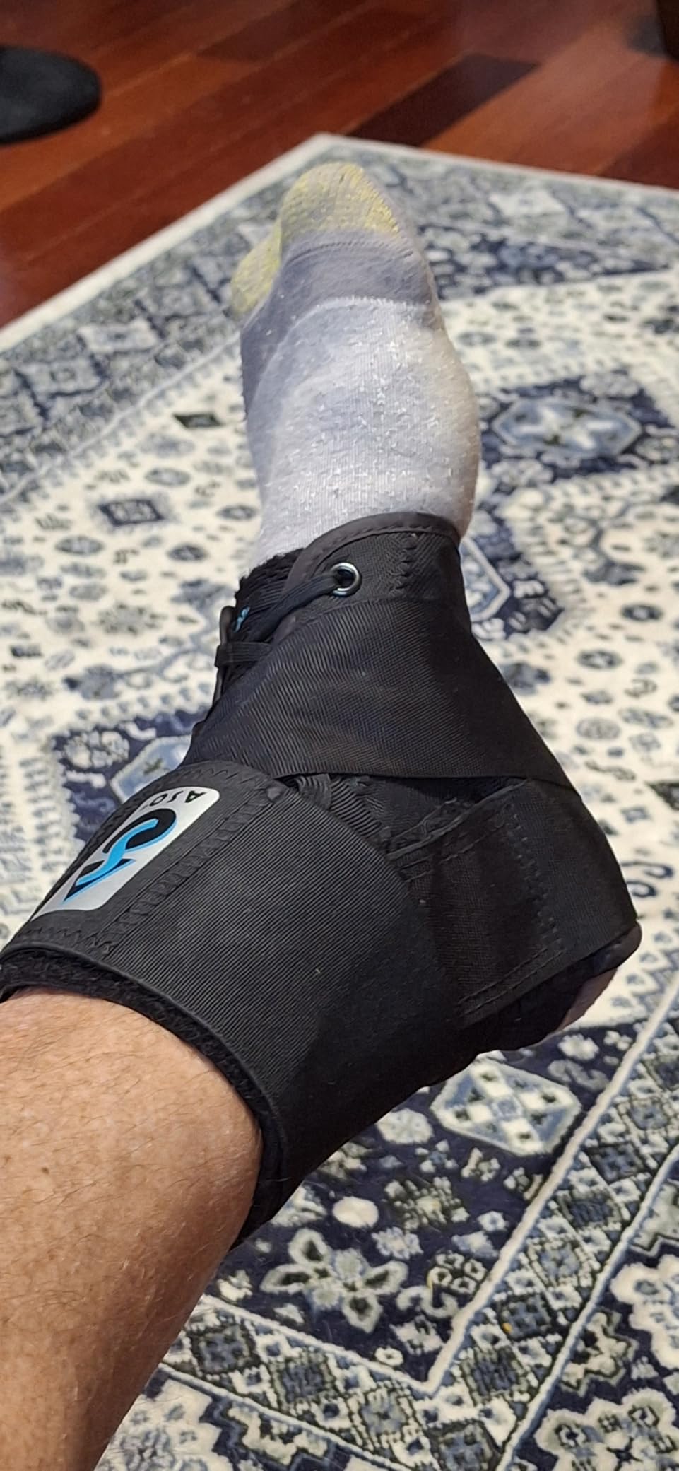 Med Spec ASO Ankle Stabilizer - Lace Up Ankle Brace for Sprained Ankle and Peroneal Tendonitis, Orthopedic Ankle Support for Men, Women, Adults, Teens and Kids, Sports Injury Recovery customer photo 2