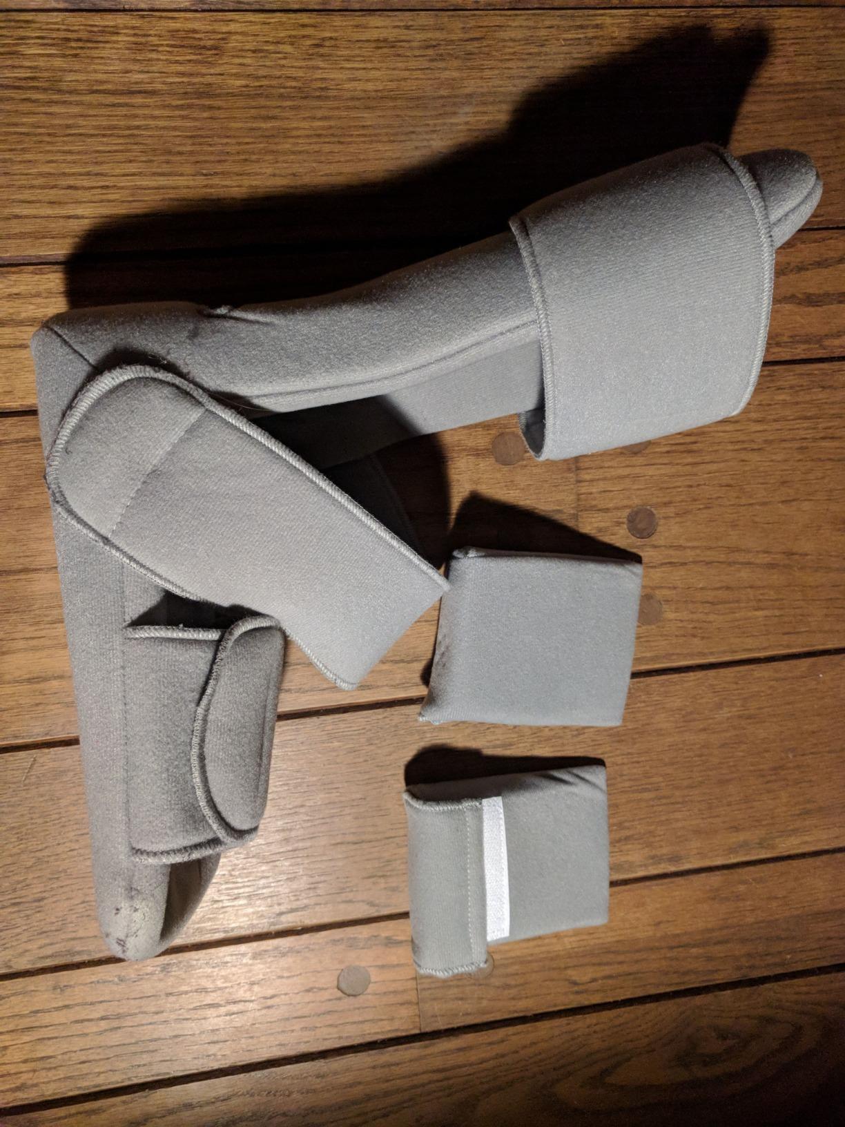 Vive Plantar Fasciitis Night Splint Plus Trigger Point Stretch Wedges | Soft Leg Brace Support, Orthopedic Sleeping Immobilizer Stretch Boot (Large) customer photo 2