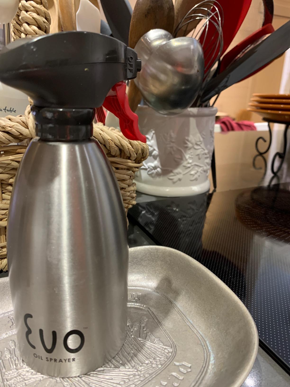 Evo Oil Sprayer 18/8 Stainless Steel, Non-Aerosol for Olive, Cooking Oils, and Vinegars, Silver, 16-Ounce Capacity customer photo 2