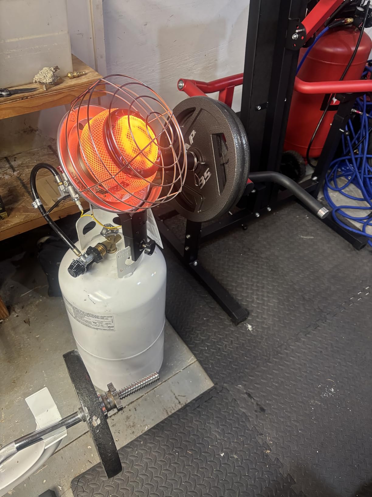 Mr. Heater Original 540-Degree 45,000 BTU Tank Top Radiant Propane Heater | 30,000, adjustable 360 degree burner customer photo 1