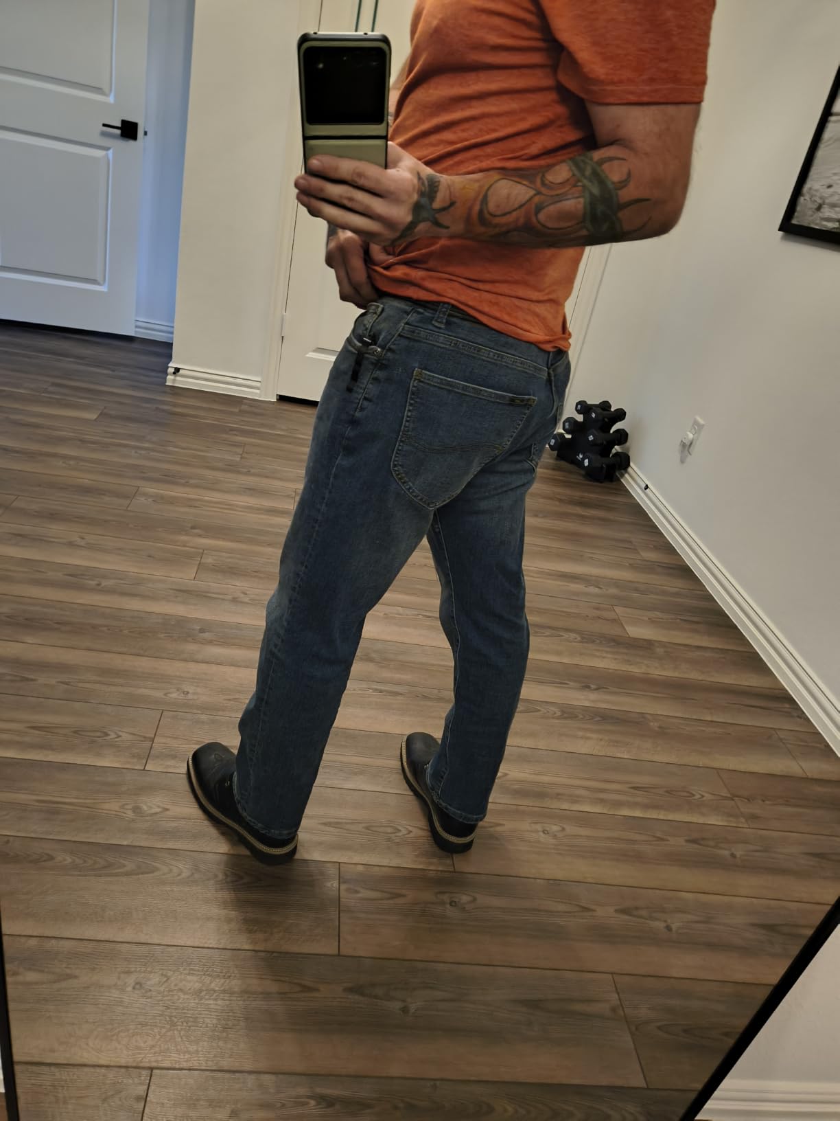 Lee Men's Extreme Motion Straight Taper Jean customer photo 2