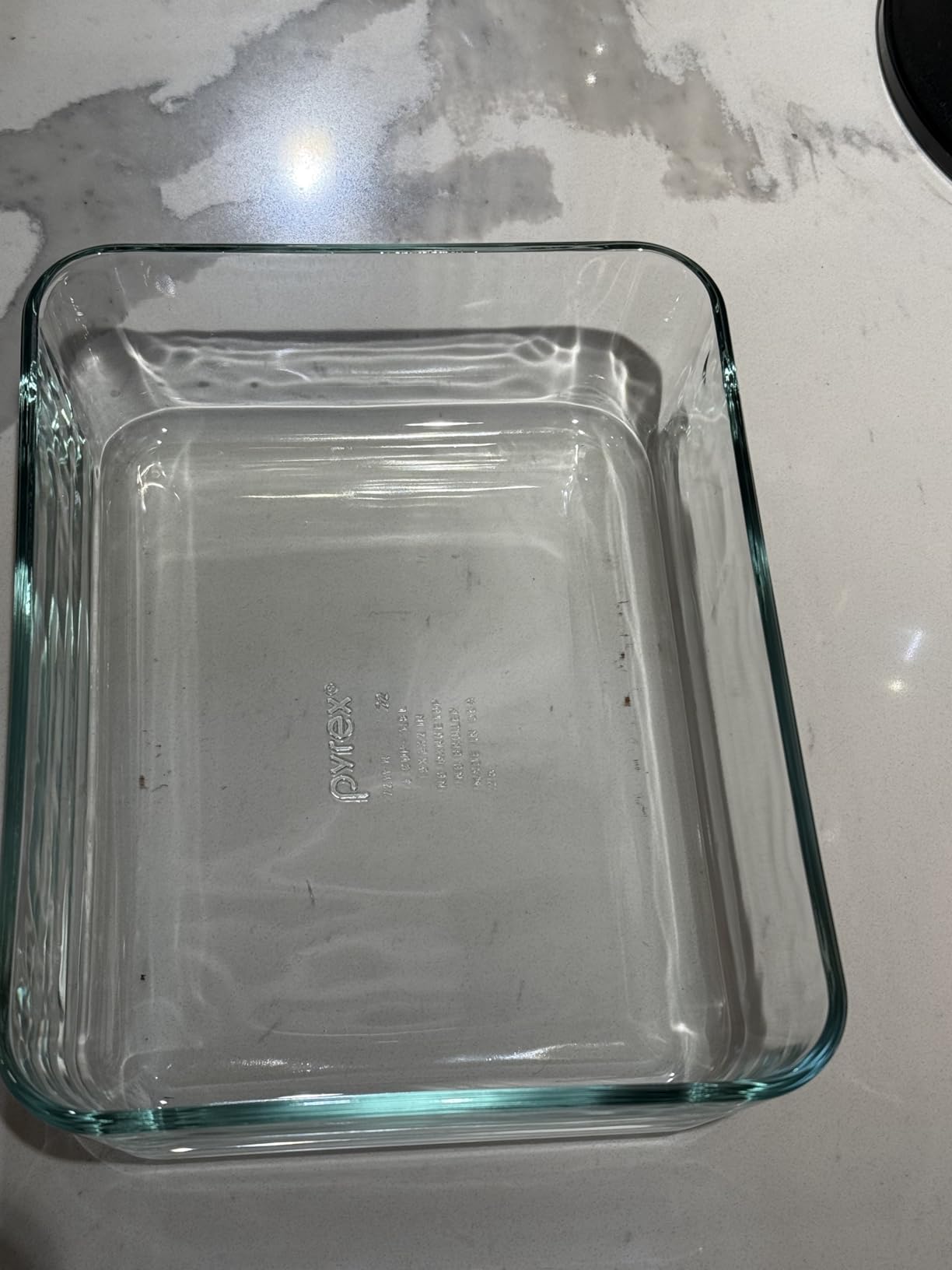 Pyrex 7211 6-Cup Glass Dish & Dark Blue Lids (4-Pack) - Made in USA customer photo 1