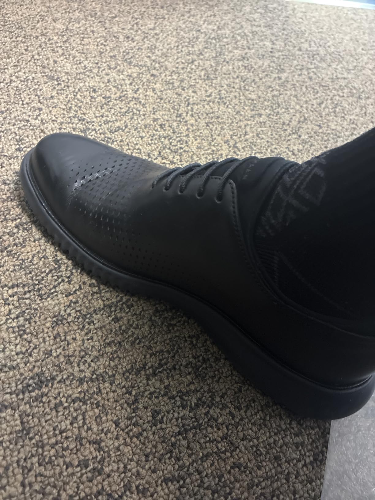 Cole Haan Men's 2.Zerogrand Laser Wingtip Oxford customer photo 2