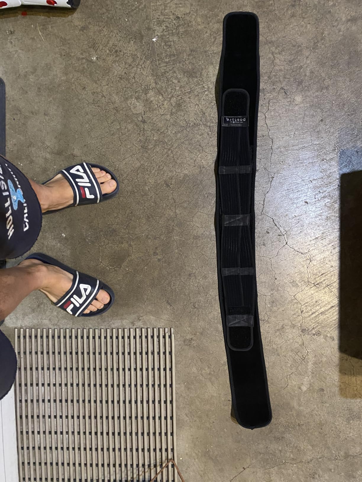 Sacroiliac Hip Belt for Women and Men That Alleviates Sciatic, Pelvic, Lower Back, Leg and Sacral Nerve Pain Caused by Si Joint Dysfunction| Trochanter Brace (Regular, Black) customer photo 2