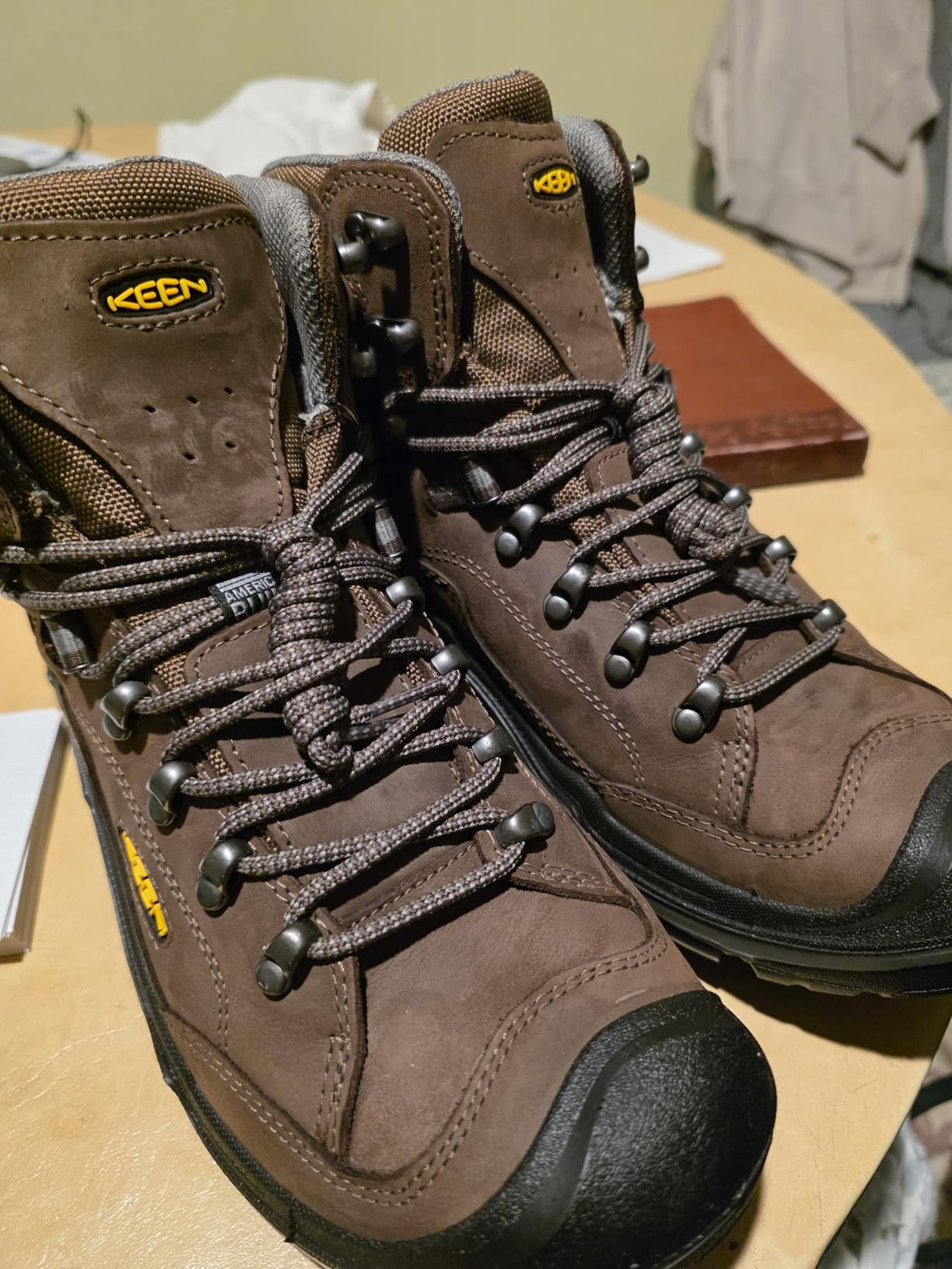 Men's Durand 2 Mid Height Waterproof Hiking Boots customer photo 1