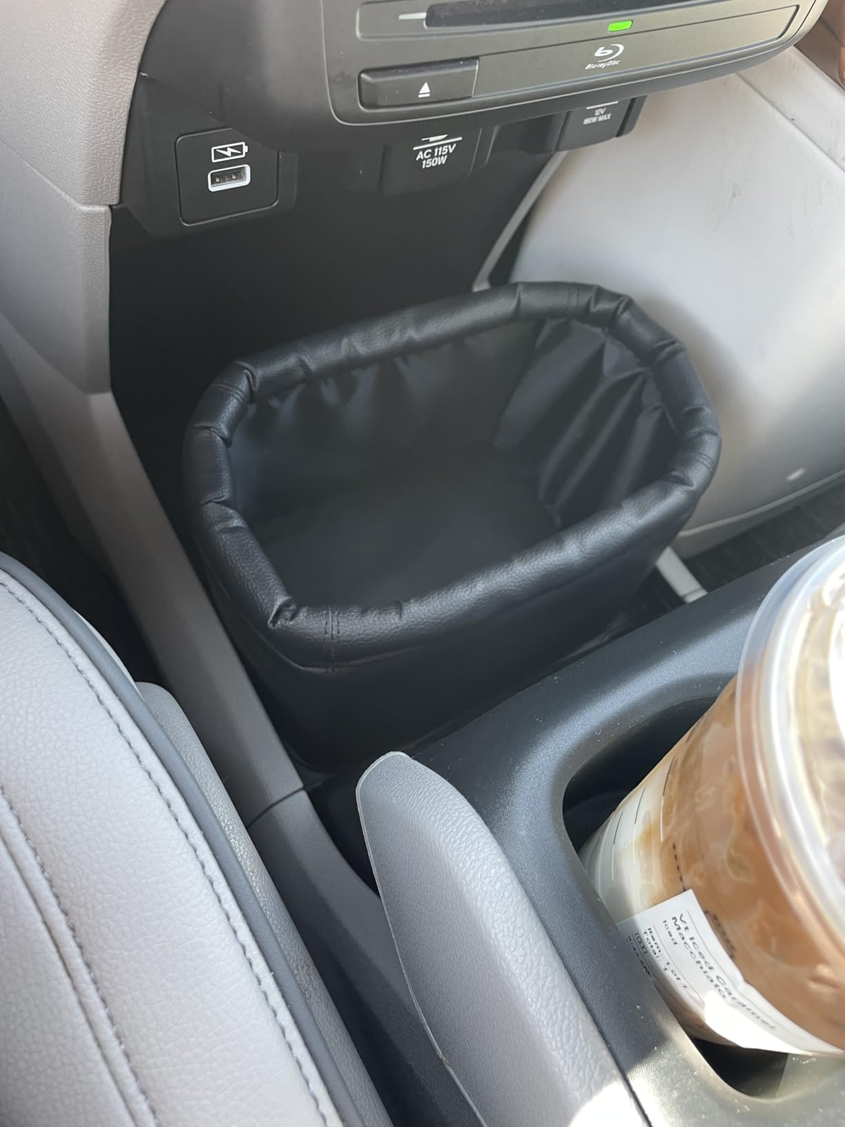 Leather Car Trash Can, Luxury Car Organizer, Leakproof Garbage Can for Car and Trucks, Black customer photo 1