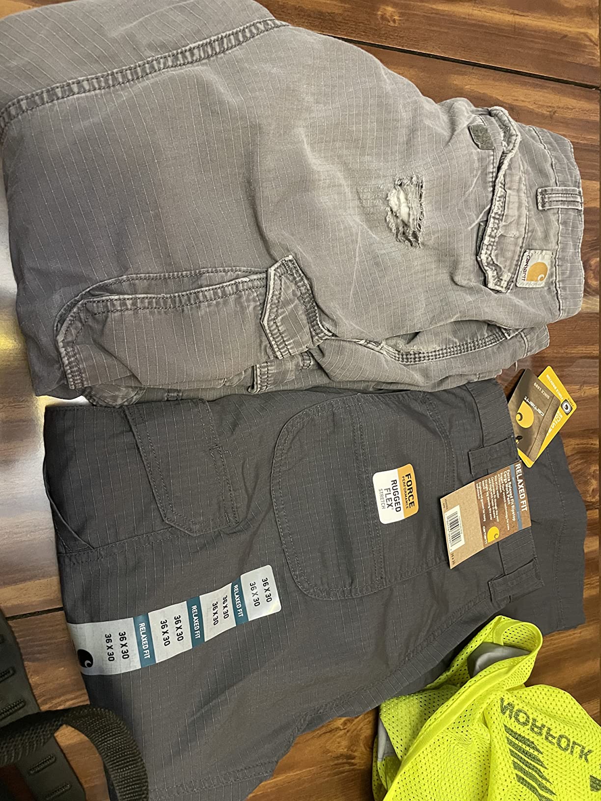 Carhartt Men's Force Relaxed Fit Ripstop Cargo Work Pant customer photo 1