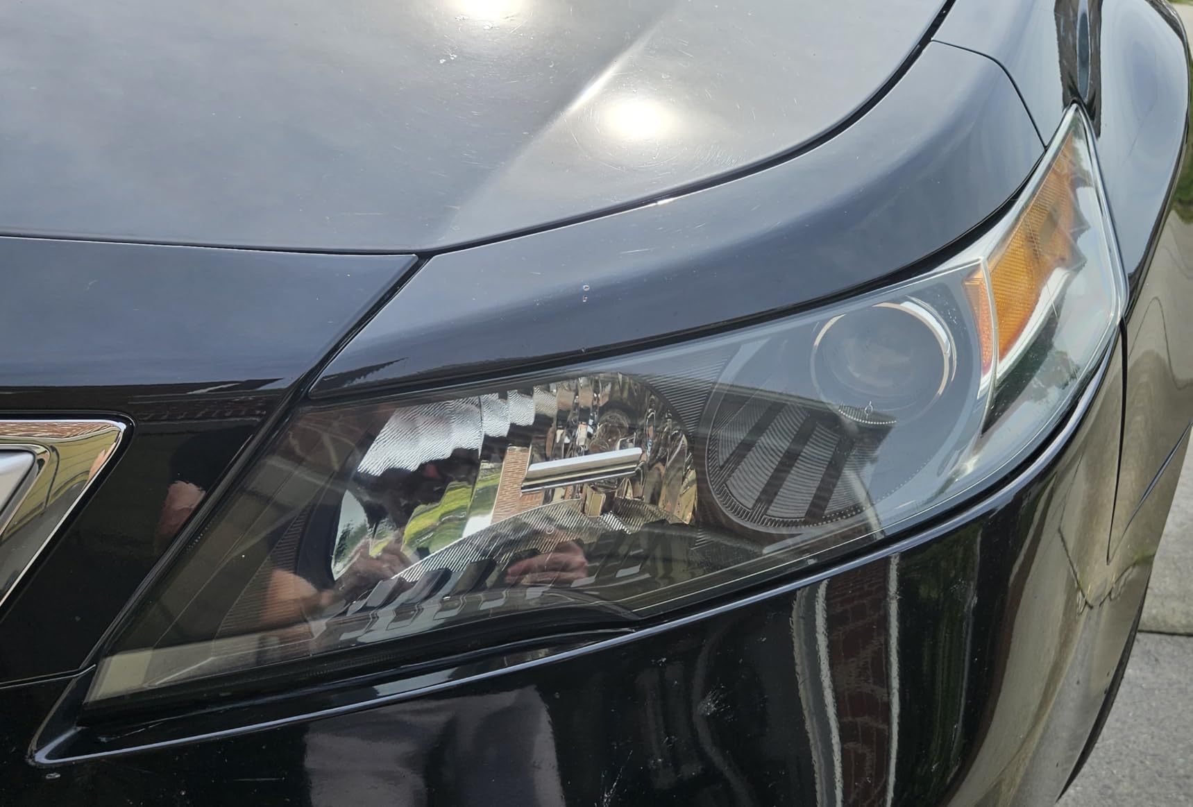 CERAKOTE Ceramic Headlight Restoration Kit - Guaranteed To Last As Long As You Own Your Vehicle - Brings Headlights Back to Like New Condition - No Power Tools Required - 10 Wipe Kit customer photo 2