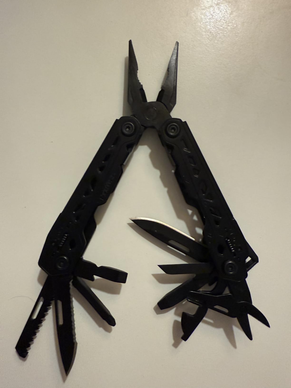 Gerber Truss 17-in-1 EDC Multitool Pliers, Pocket Knife, Molle Sheath, Black customer photo 2