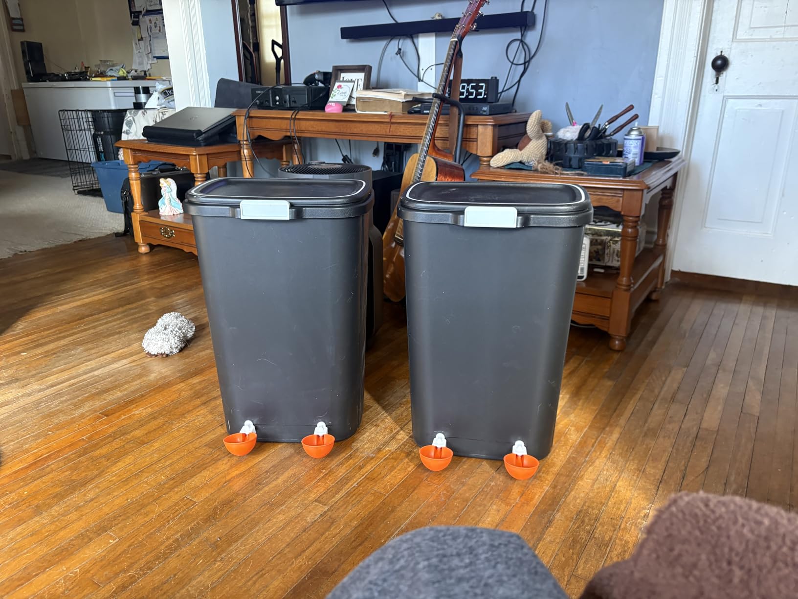 Lil'Clucker Large Automatic Chicken Waterer Cups, Poultry Water Feeder Kit (5-Pack) customer photo 1