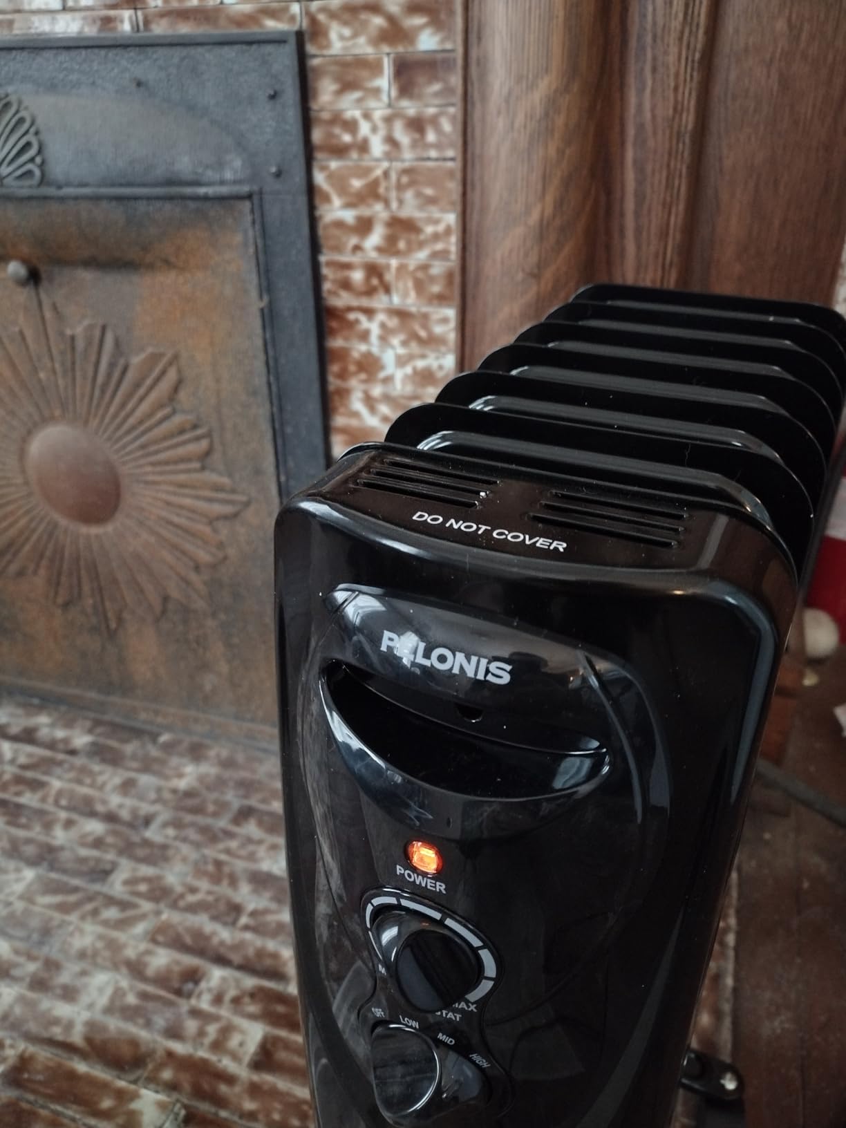 PELONIS Radiator Heater for Large Space, Electric Oil Filled Radiator, Dual Knobs, 1500W, Quiet Space Heater, 3 Modes, Tip-over Protection customer photo 1