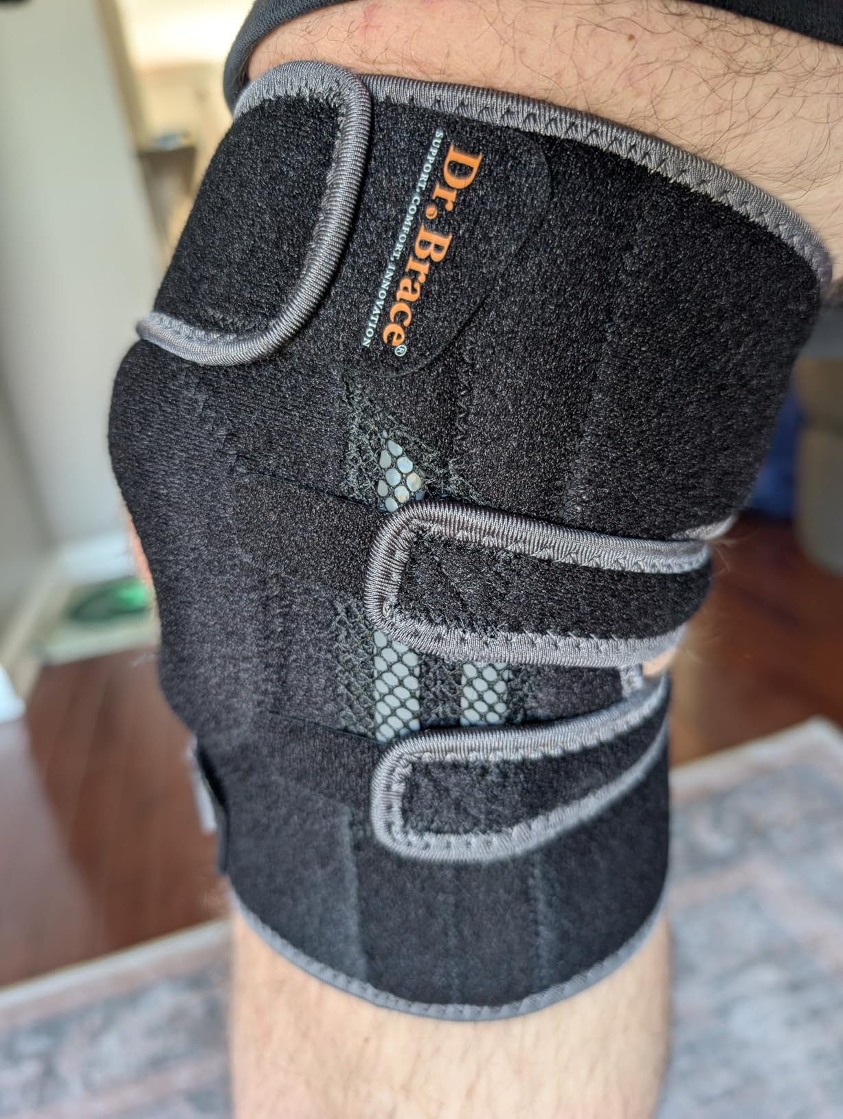 DR. BRACE ELITE Knee Brace with Side Stabilizers & Patella Gel Pads for Maximum Knee Pain Support and fast recovery for men and women customer photo 1
