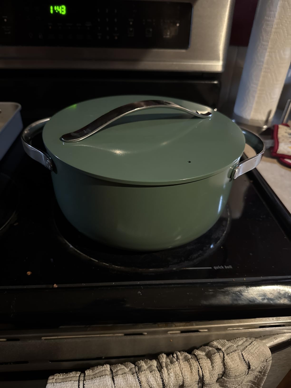 Dutch Oven Pot with Lid (6.5 qt, 10.5
