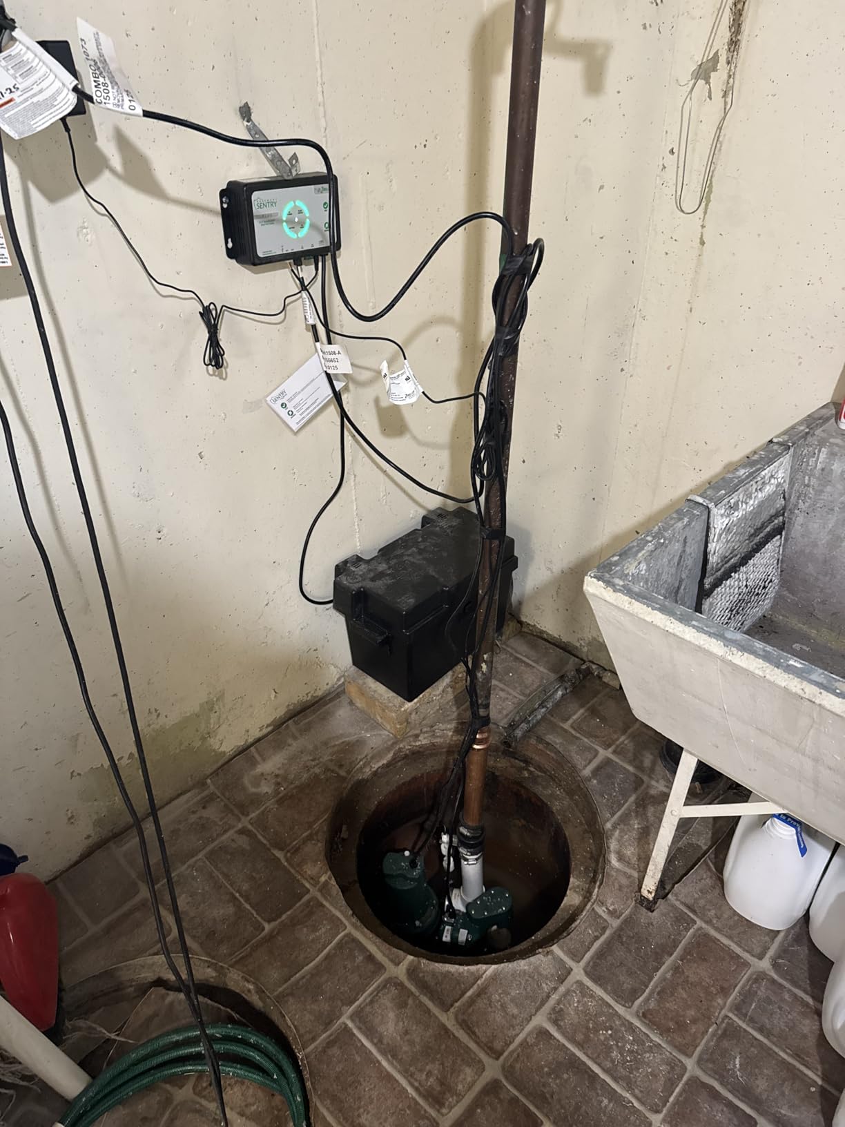 Zoeller Basement Sentry High Performance Sump Pump Combo customer photo 1